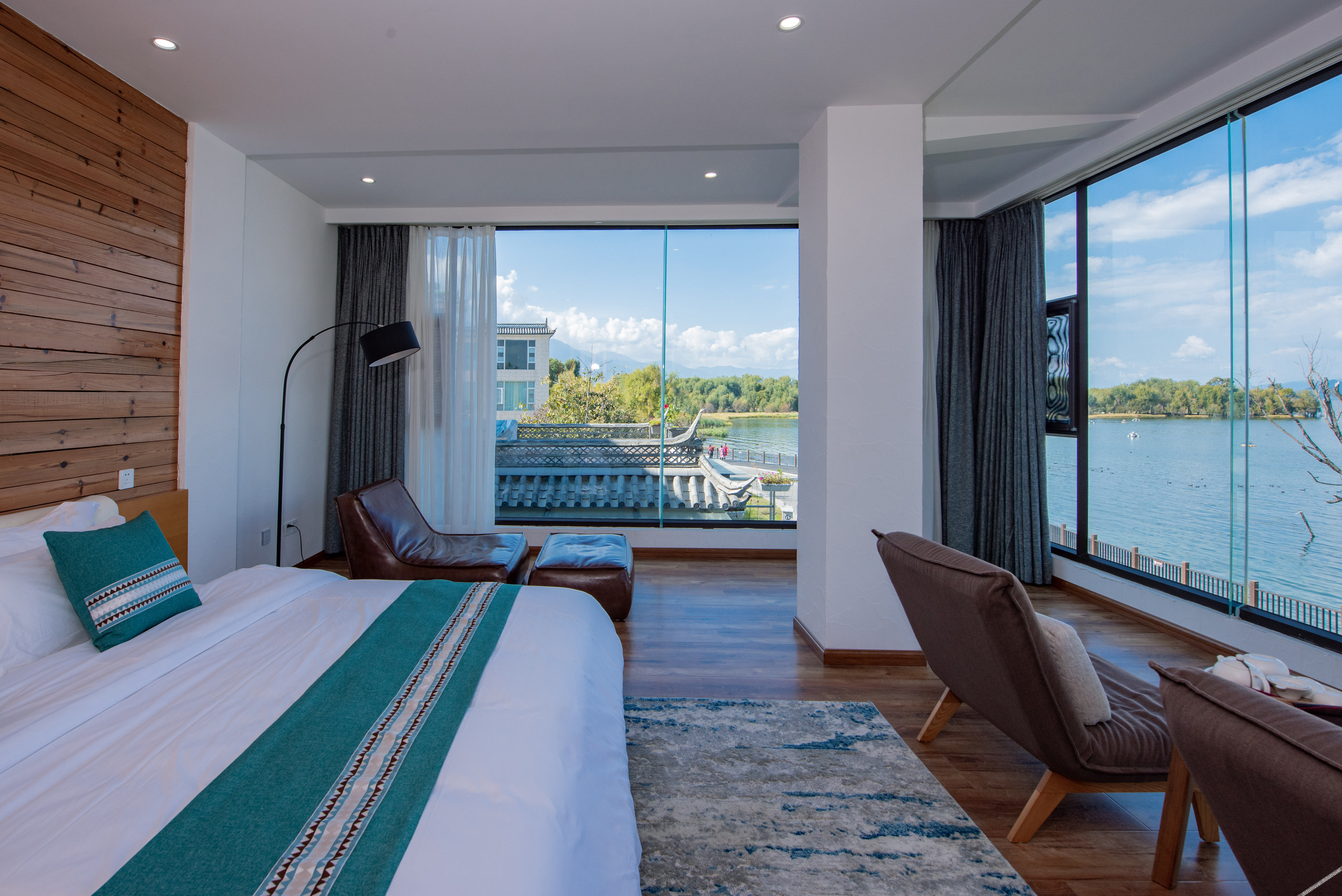 Floral Hotel·1Wei Hotel 3*