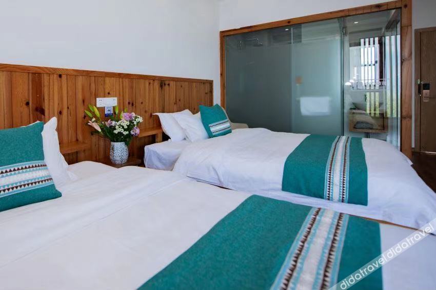 Floral Hotel·1Wei Hotel 3*
