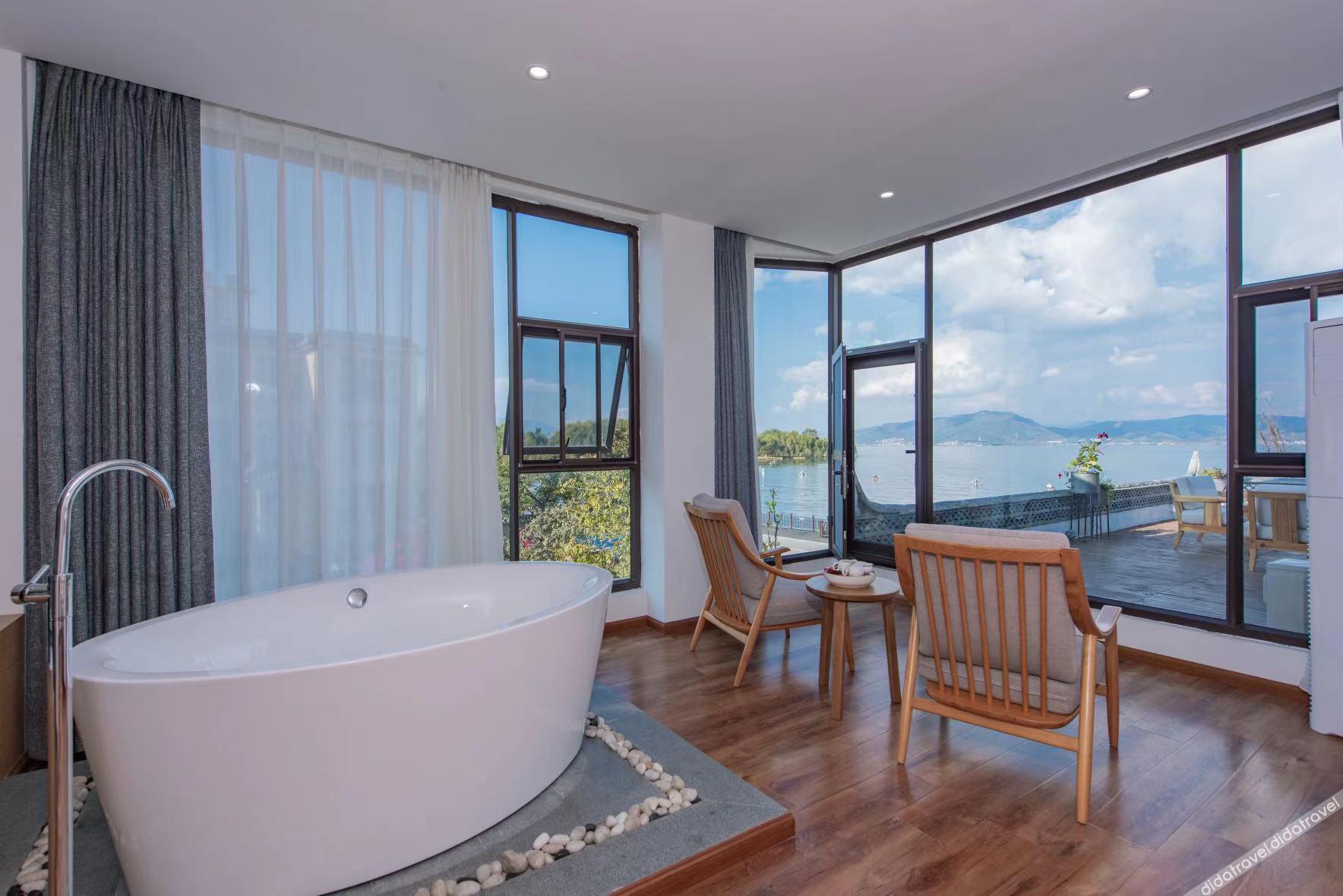 Floral Hotel·1Wei Hotel 3*