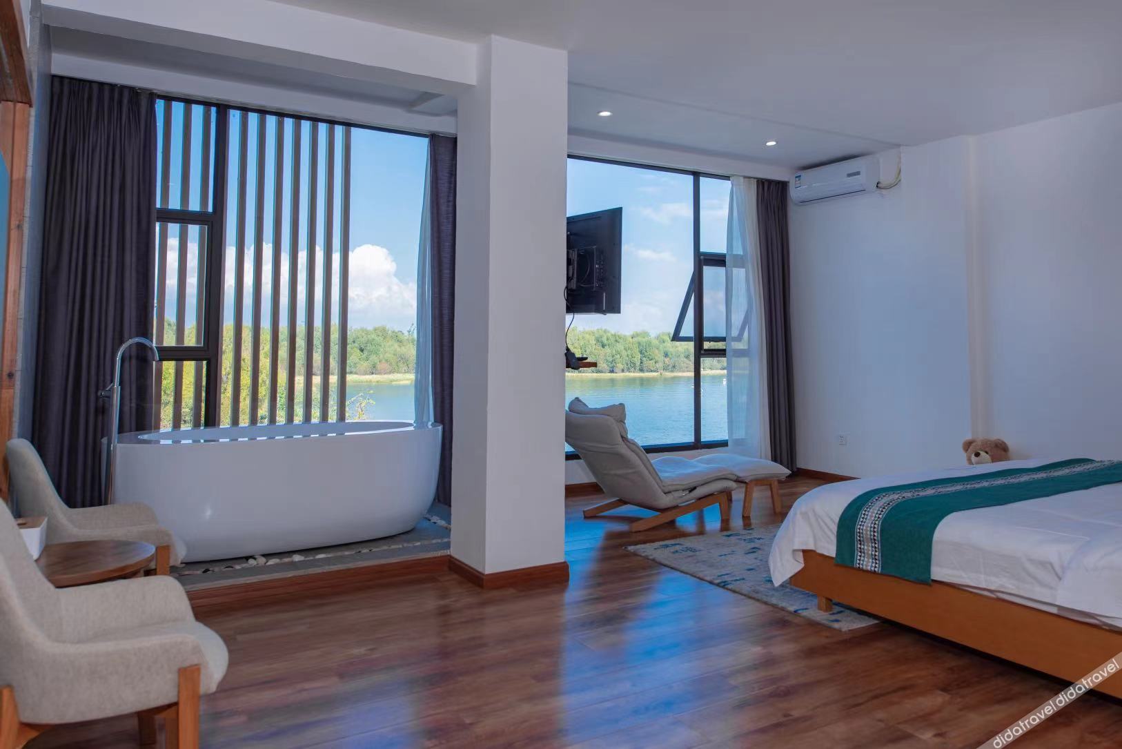 Floral Hotel·1Wei Hotel 3*