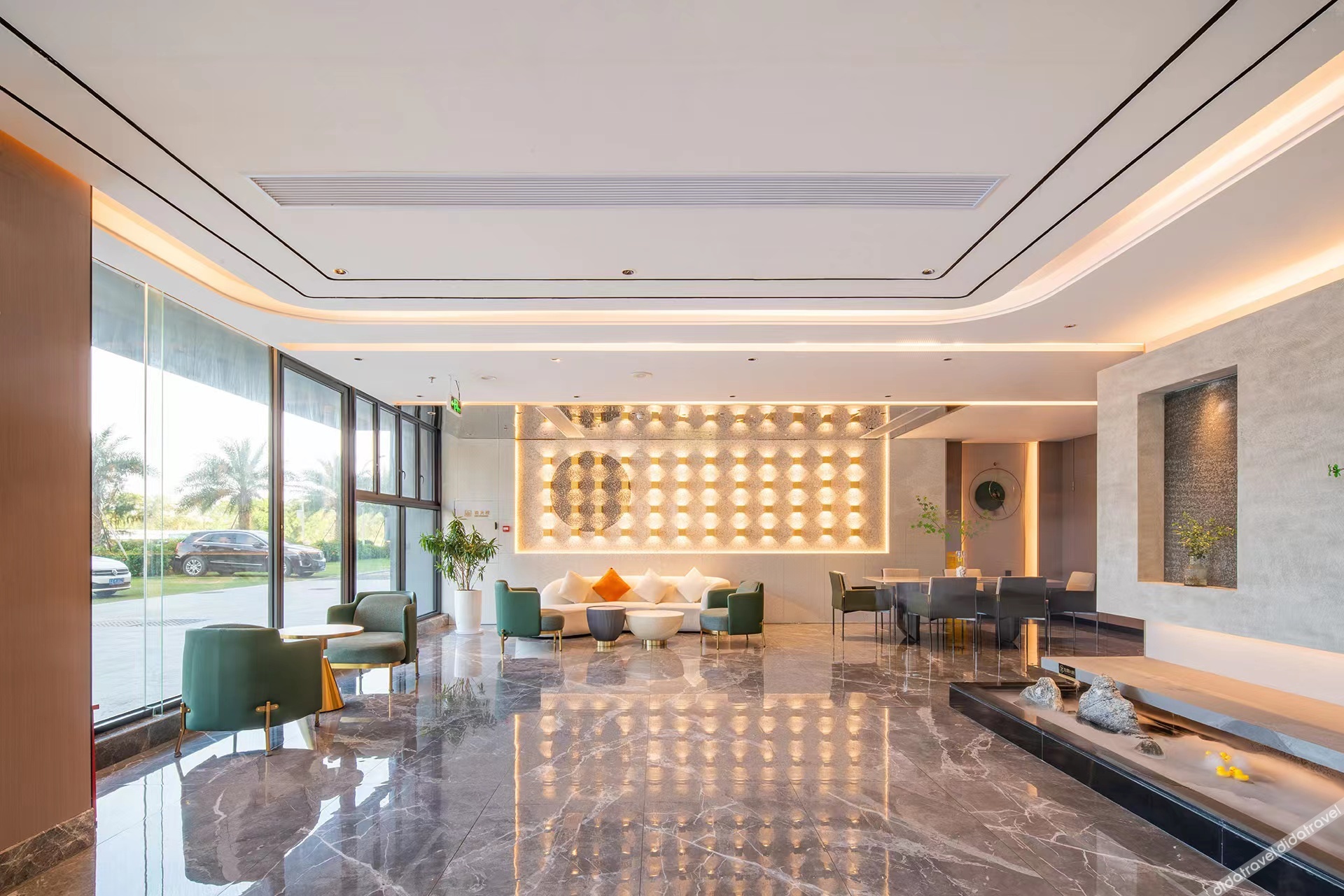 Hyatt Hotel (Zhuhai Pingsha Haiquanwan store) 3*