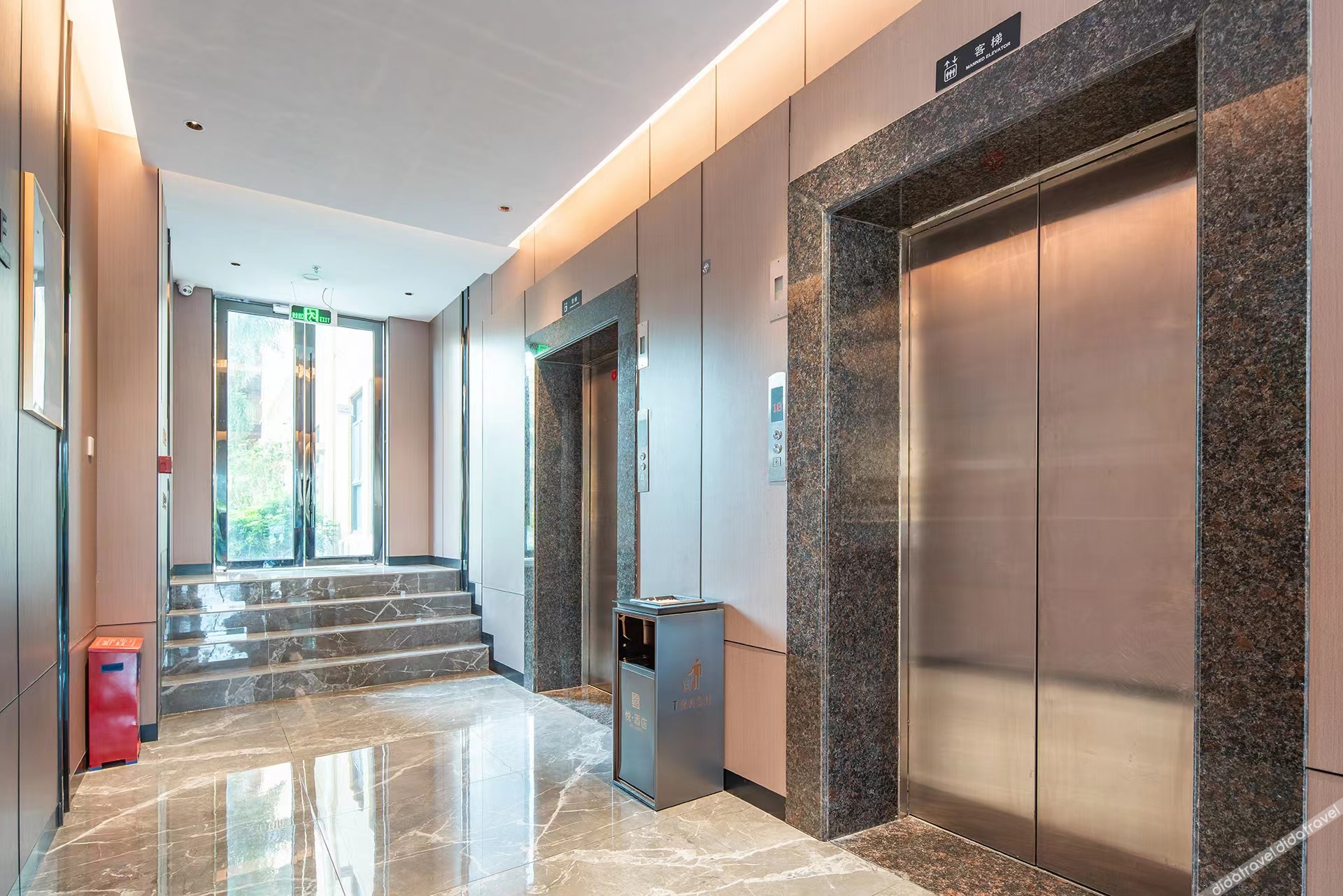Hyatt Hotel (Zhuhai Pingsha Haiquanwan store) 3*