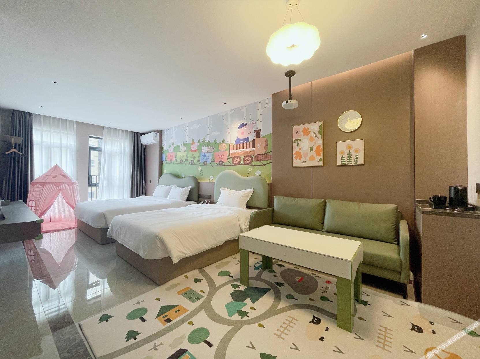 Hyatt Hotel (Zhuhai Pingsha Haiquanwan store) 3*