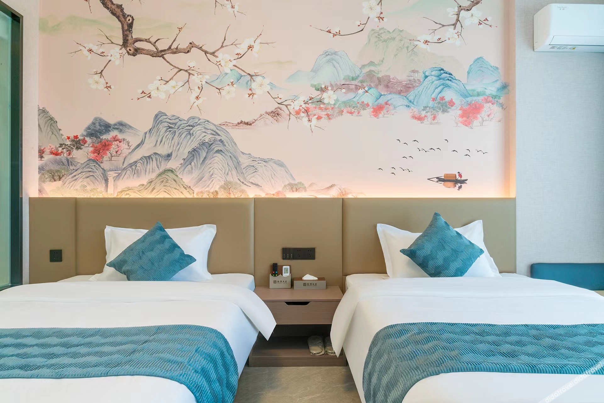 Hyatt Hotel (Zhuhai Pingsha Haiquanwan store) 3*