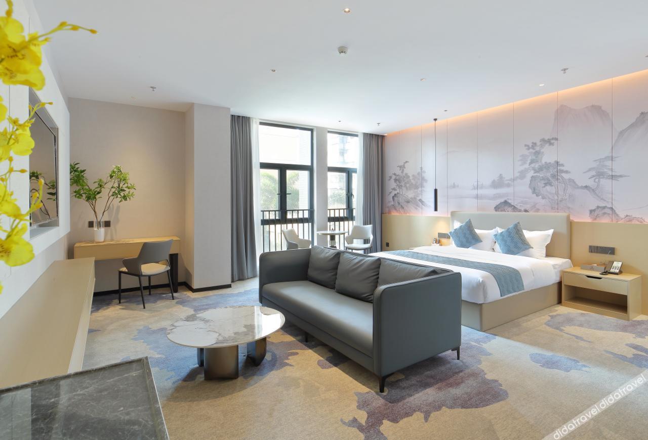 Hyatt Hotel (Zhuhai Pingsha Haiquanwan store) 3*
