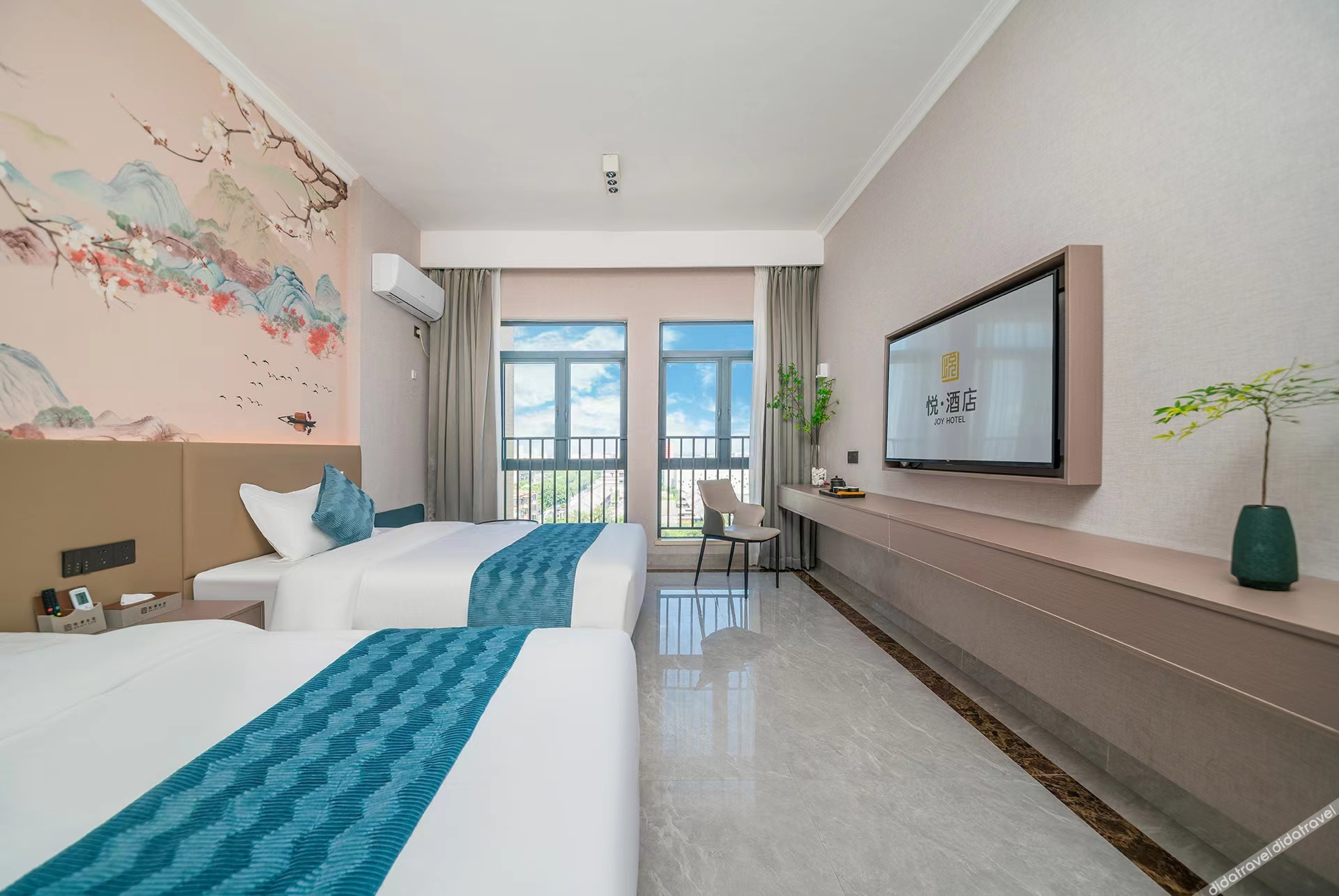 Hyatt Hotel (Zhuhai Pingsha Haiquanwan store) 3*