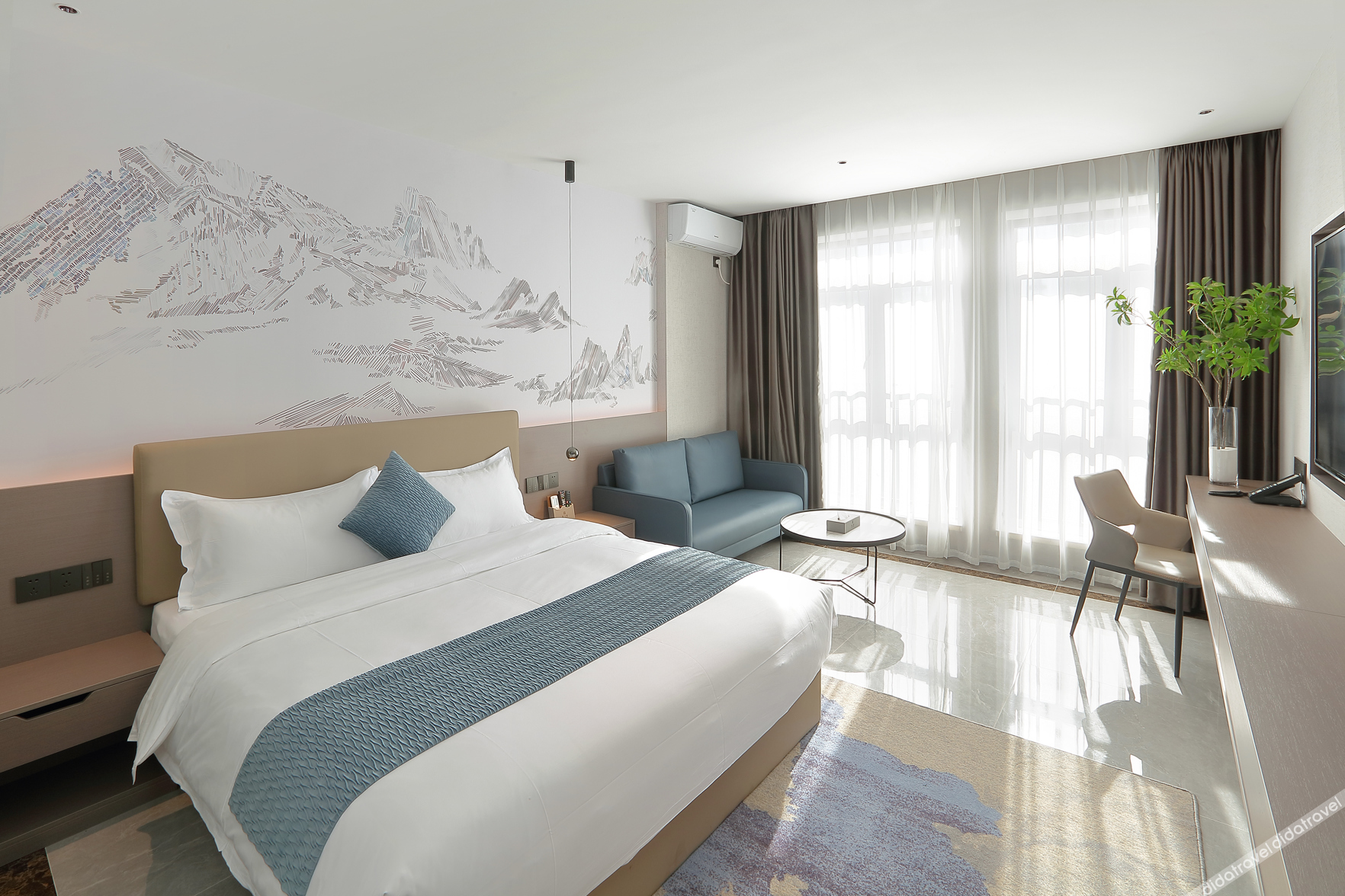 Hyatt Hotel (Zhuhai Pingsha Haiquanwan store) 3*