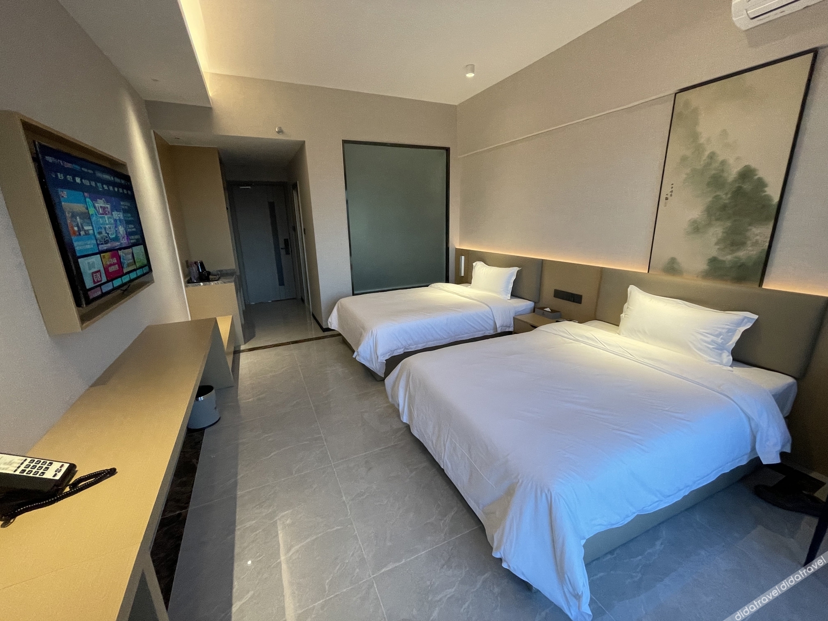 Hyatt Hotel (Zhuhai Pingsha Haiquanwan store) 3*