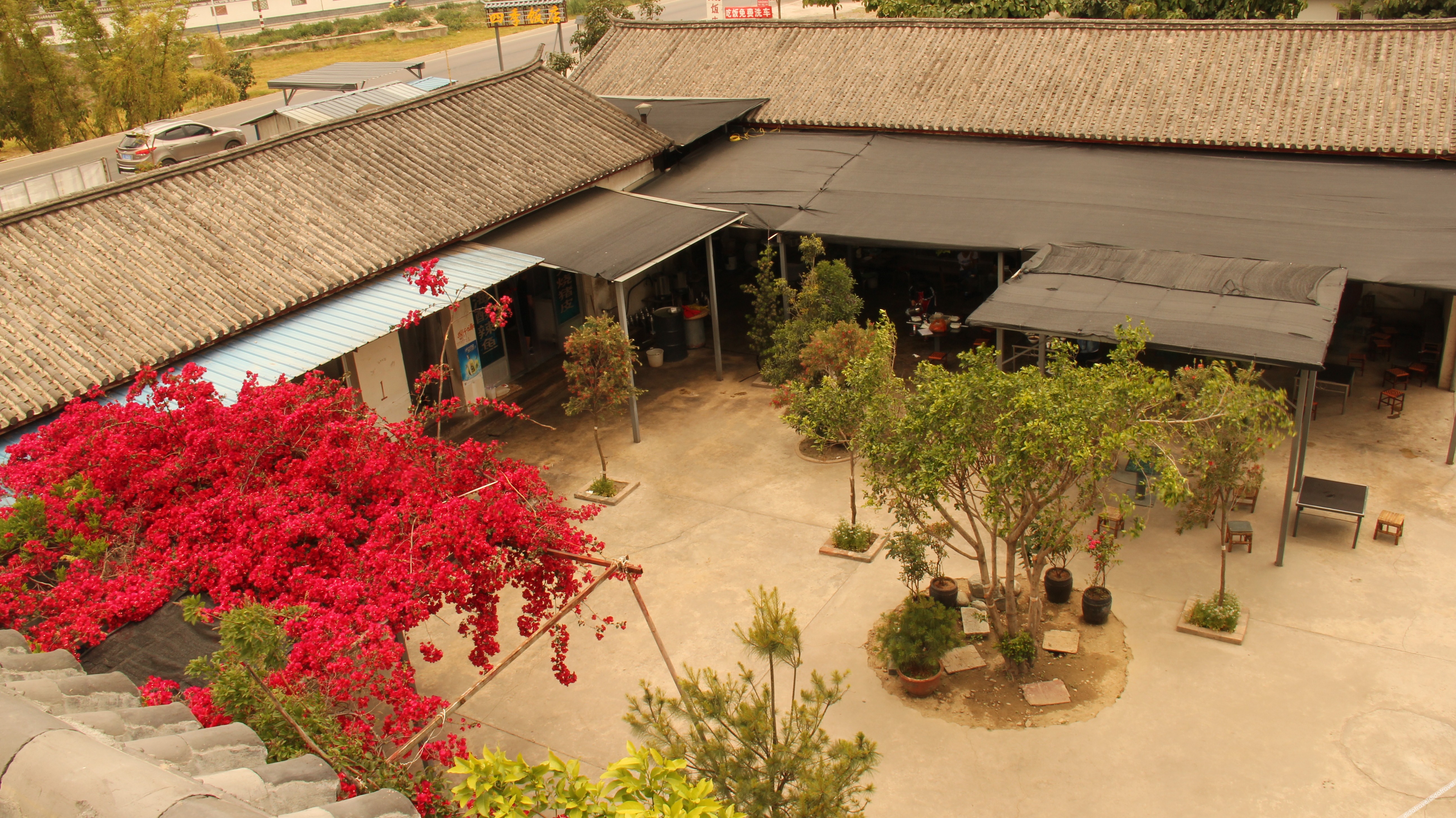 Huashigou Inn 2*