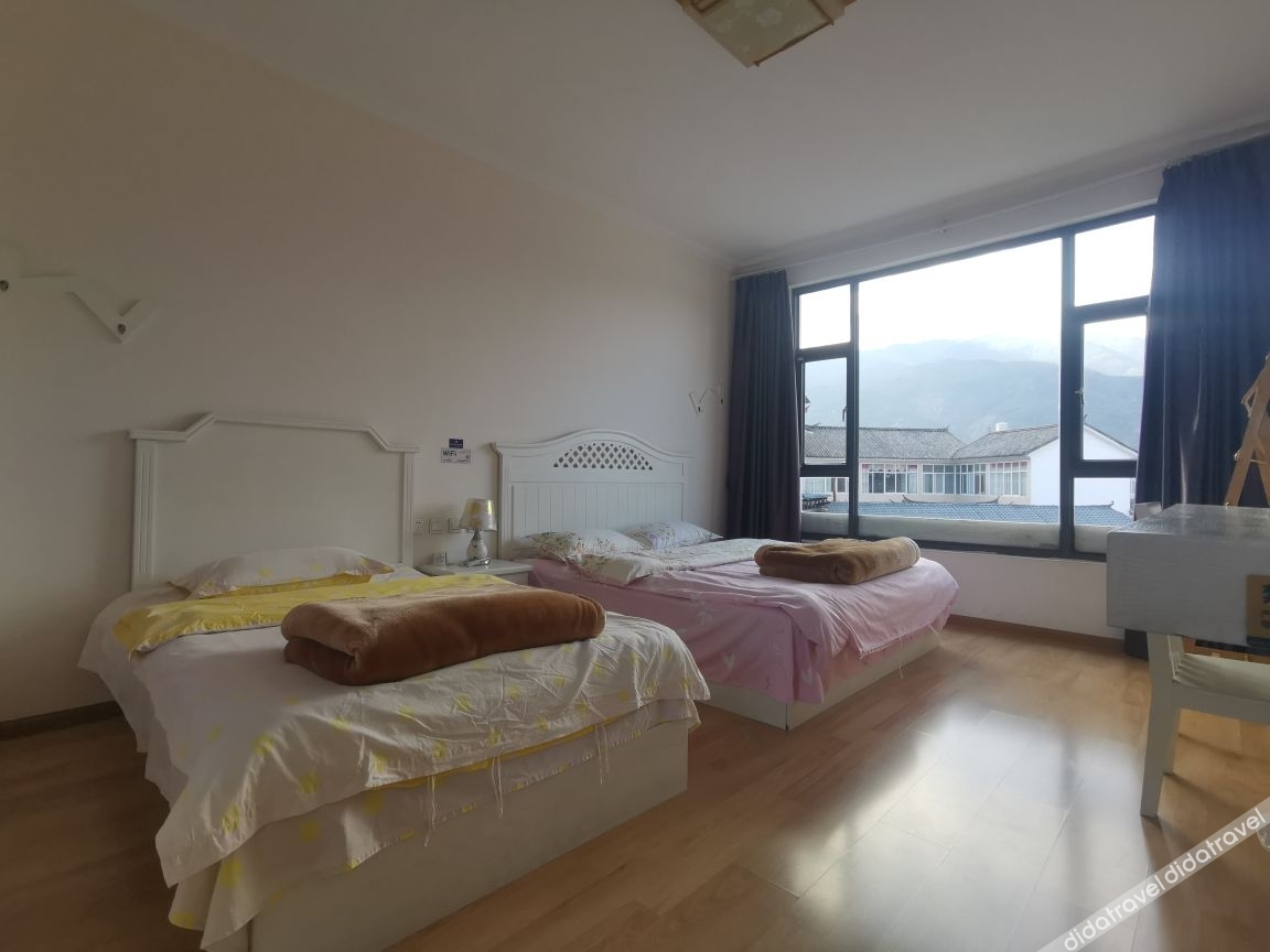 Huashigou Inn 2*