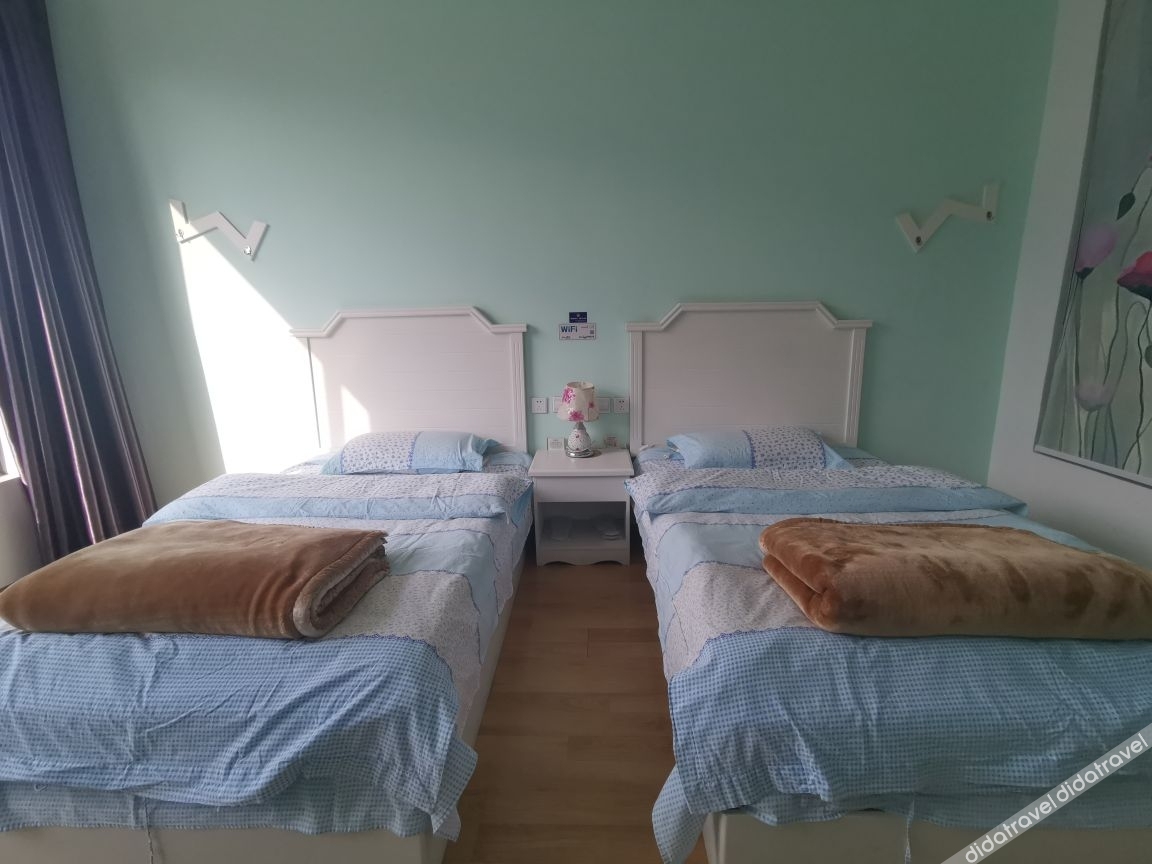 Huashigou Inn 2*