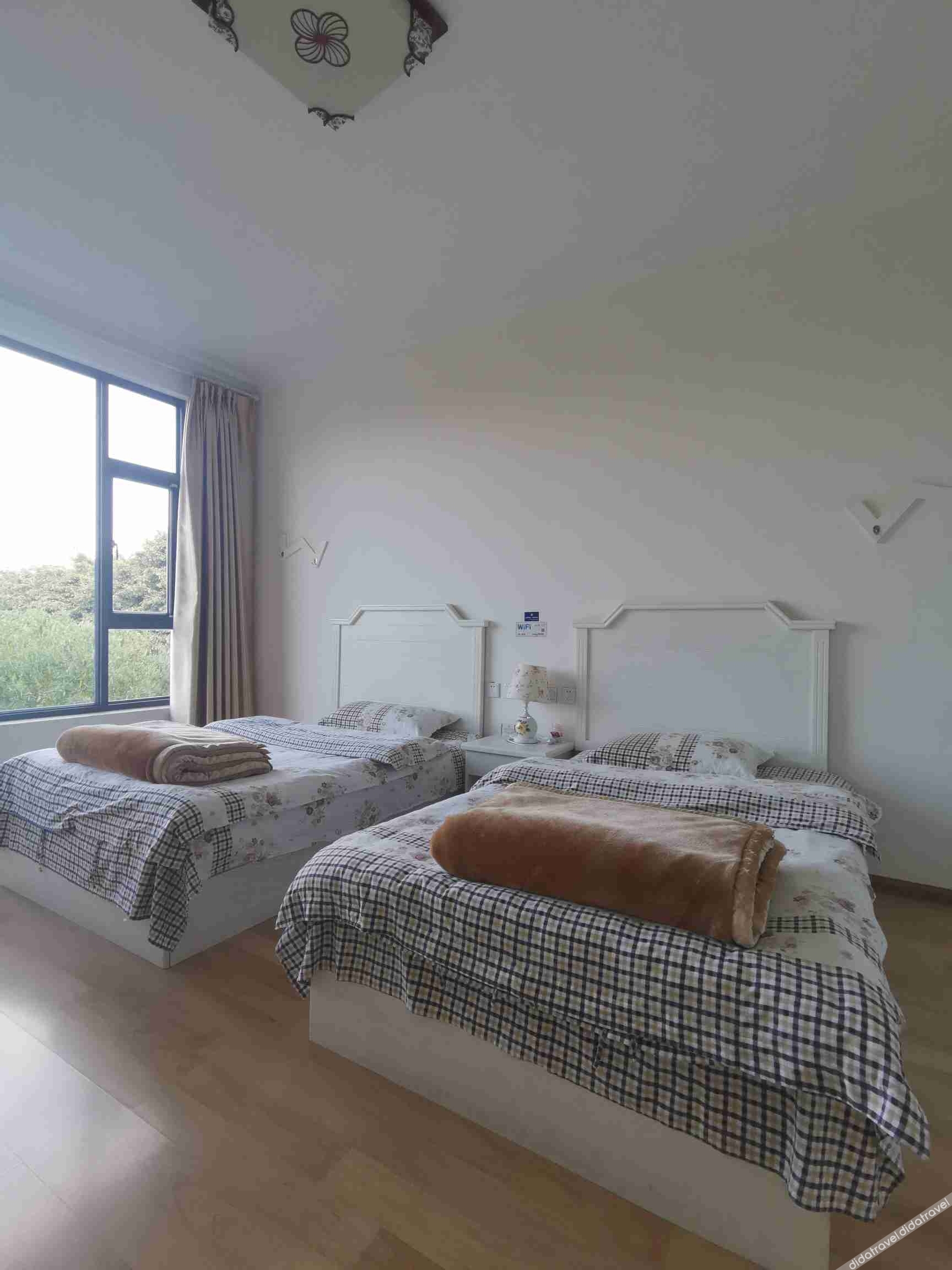 Huashigou Inn 2*