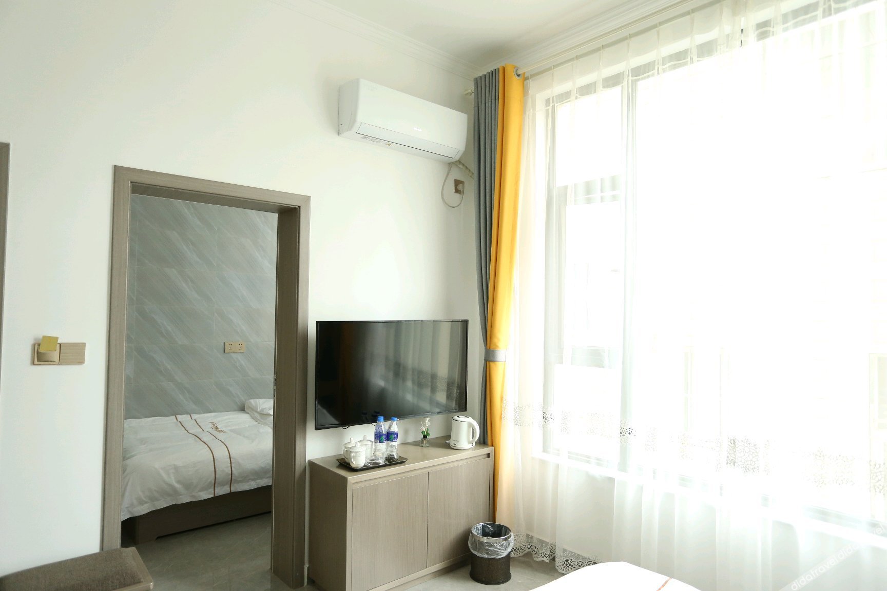 Dali Pengrui Hotel 2*
