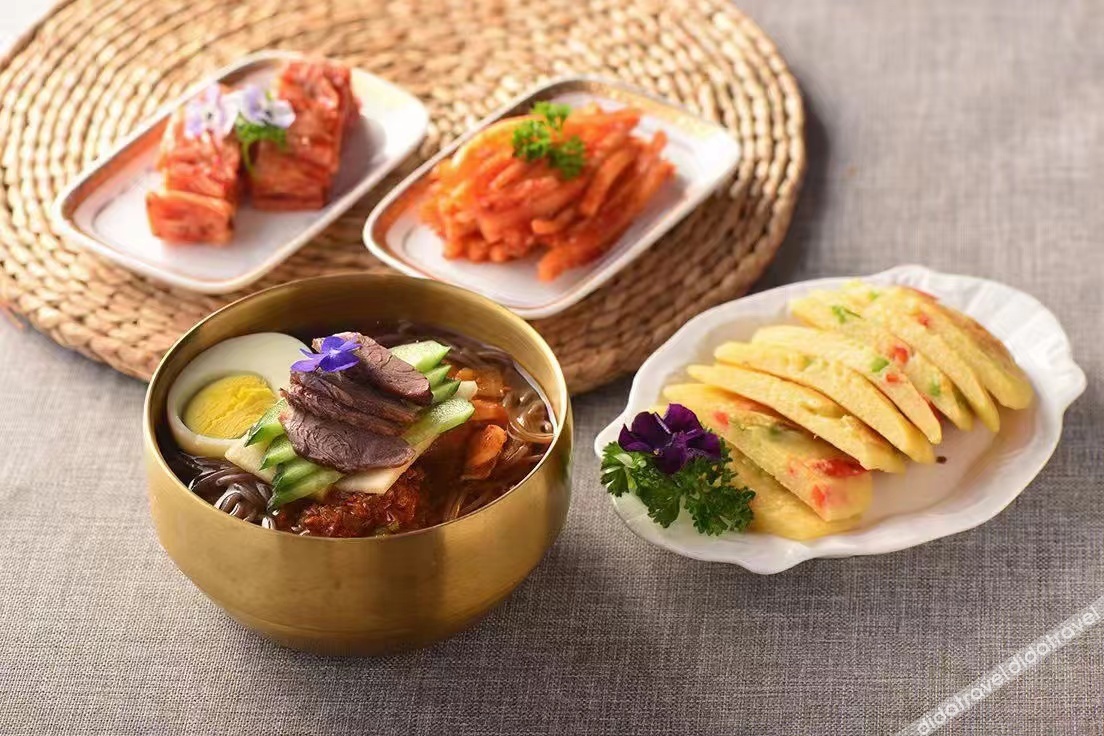 Mercure Changchun Ziyou Road  Hotel 4*