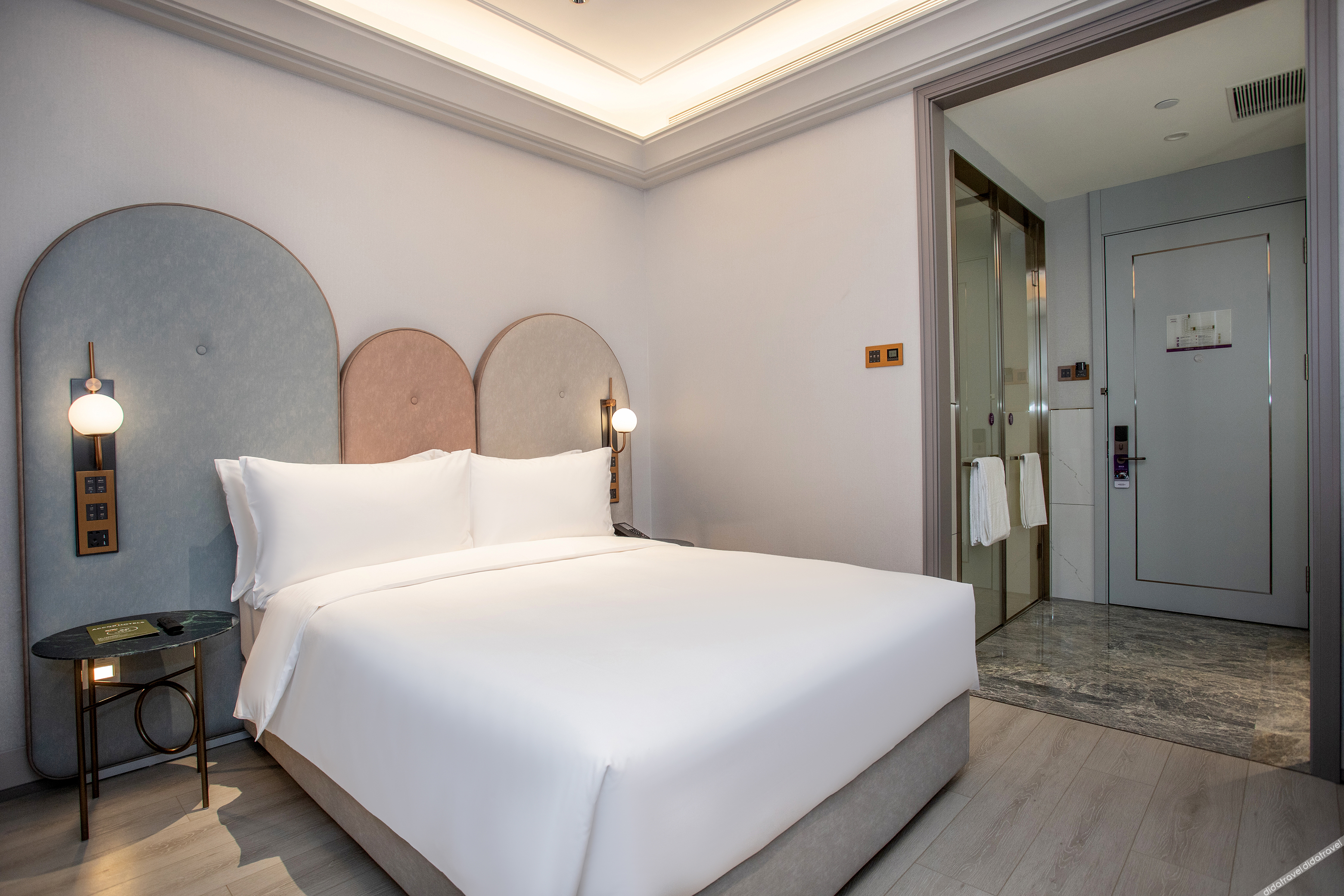 Mercure Changchun Ziyou Road  Hotel 4*