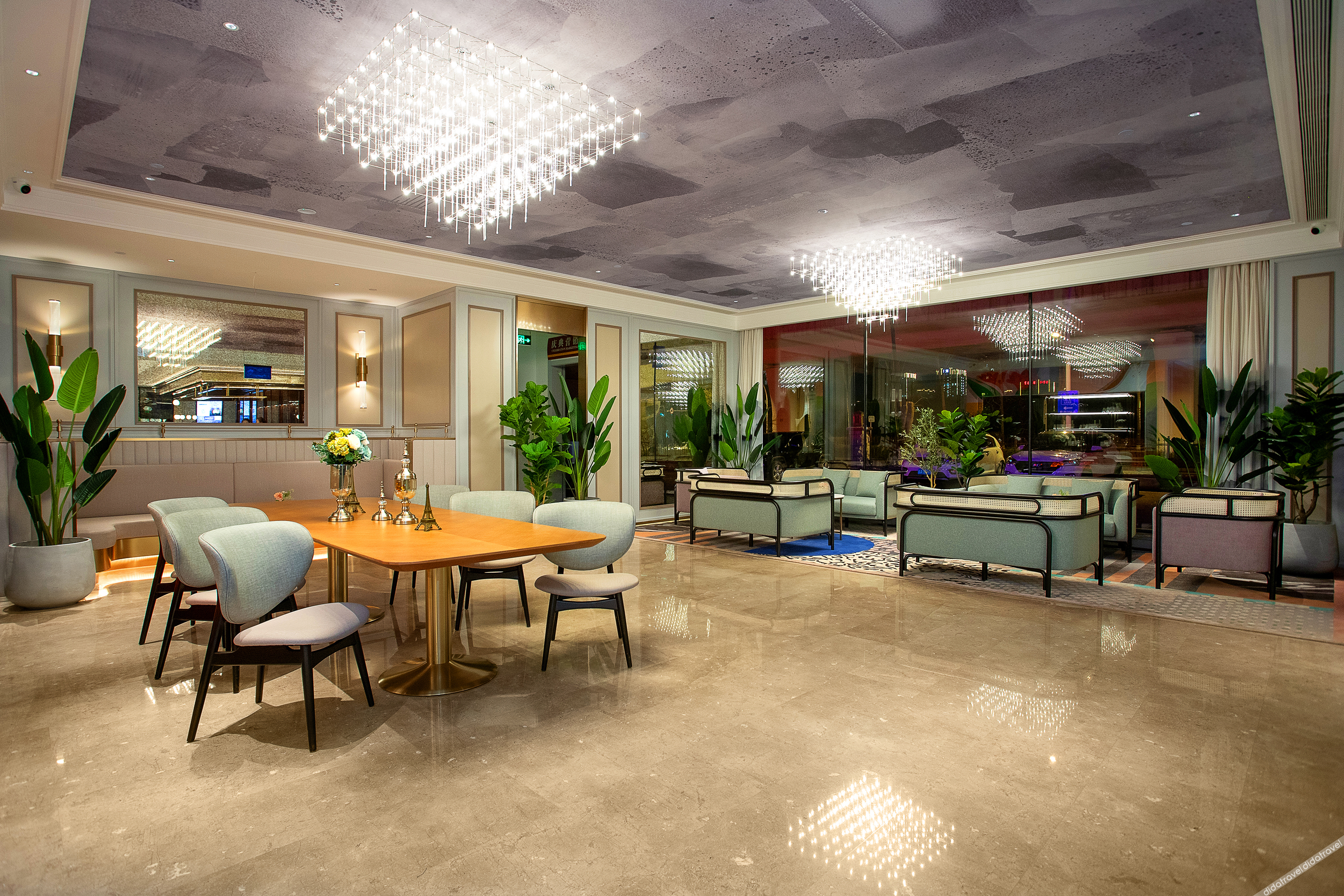 Mercure Changchun Ziyou Road  Hotel 4*