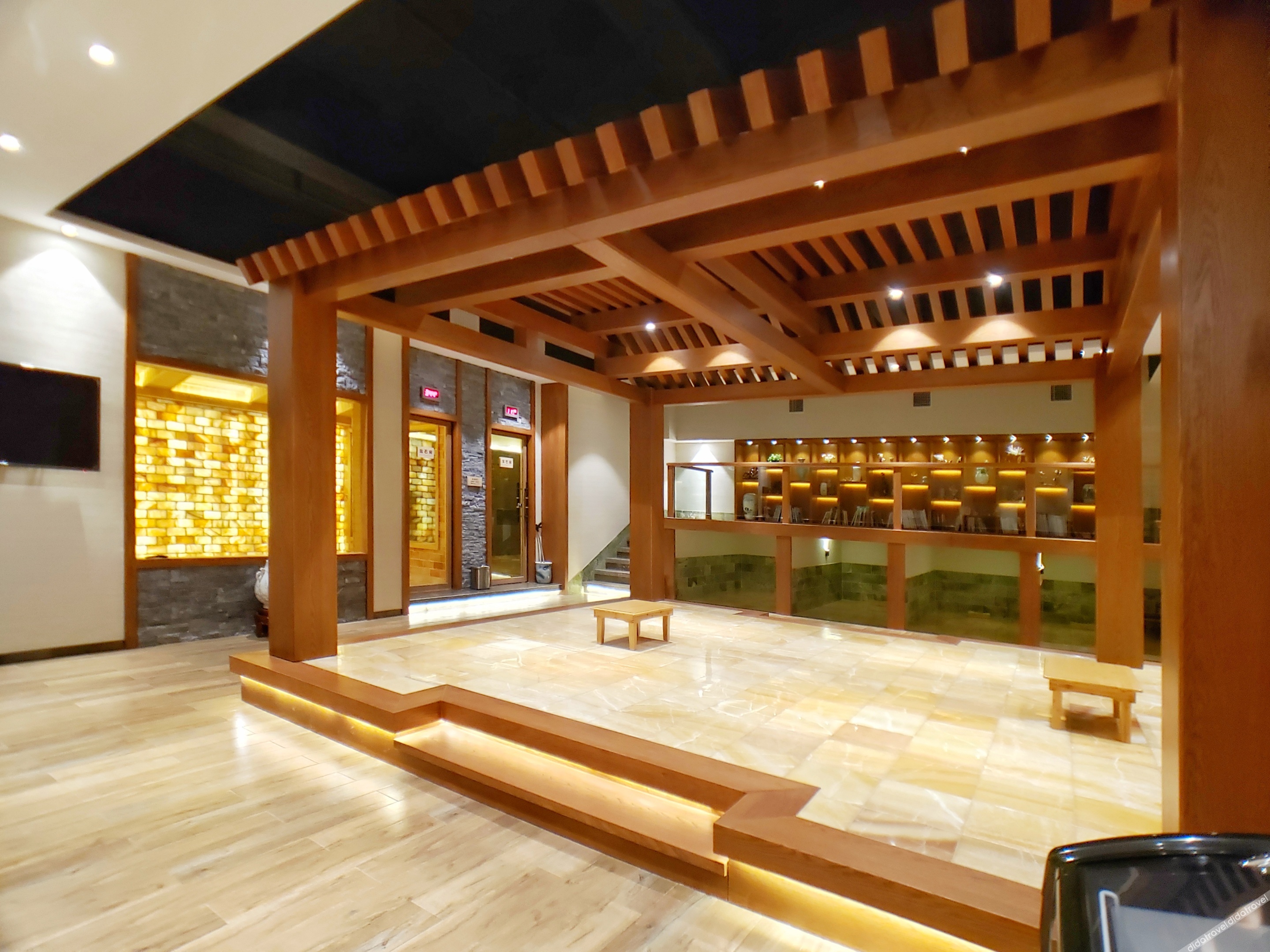 Mercure Changchun Ziyou Road  Hotel 4*