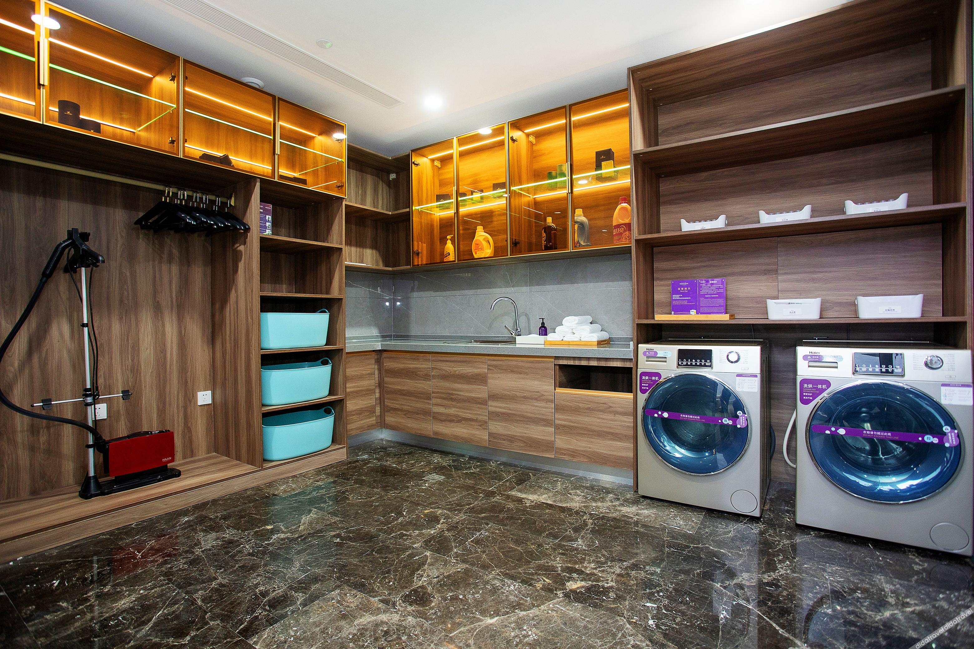 Mercure Changchun Ziyou Road  Hotel 4*