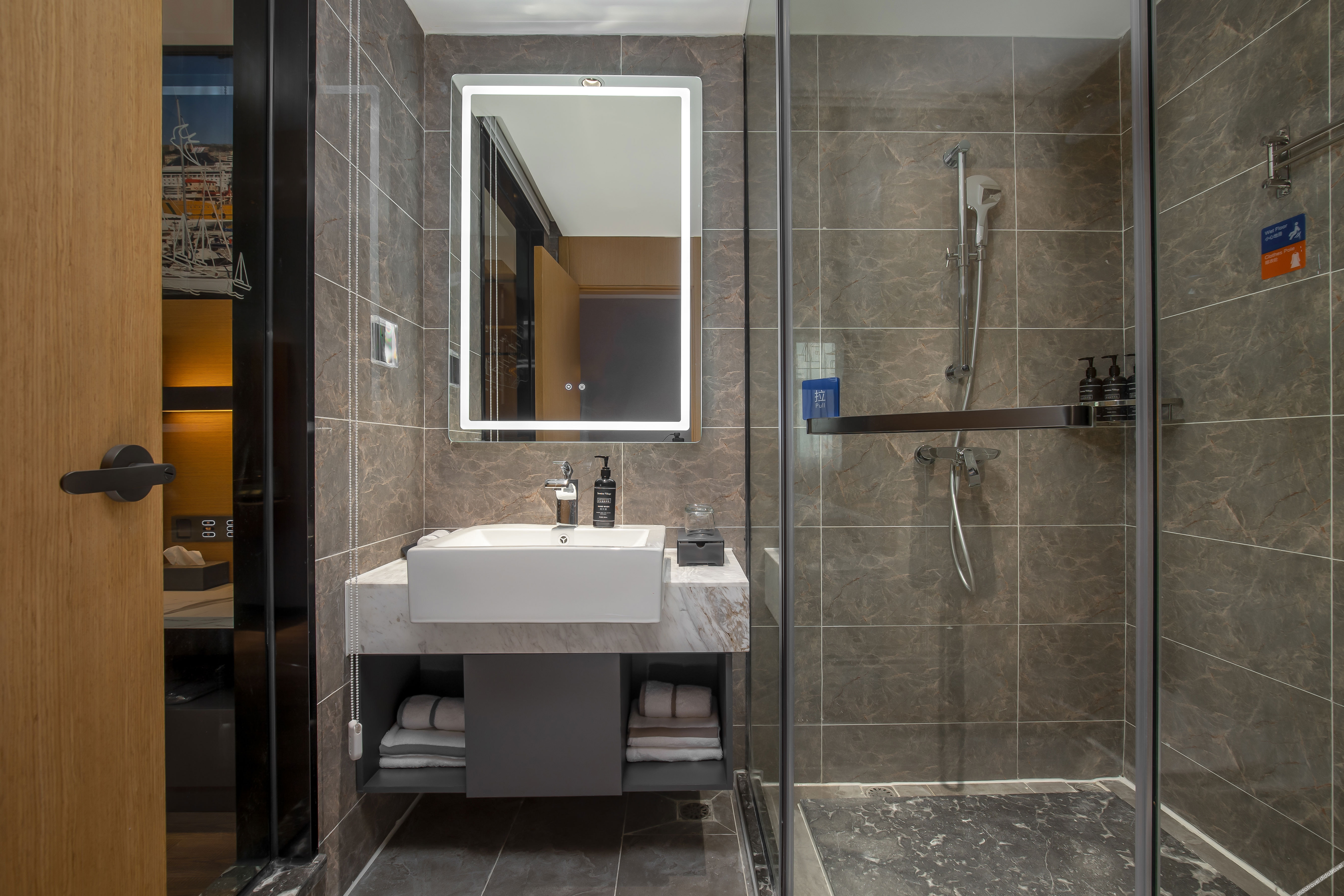 Yeste Hotel (Nanning Beihu Xiufeng Subway Station) 3*