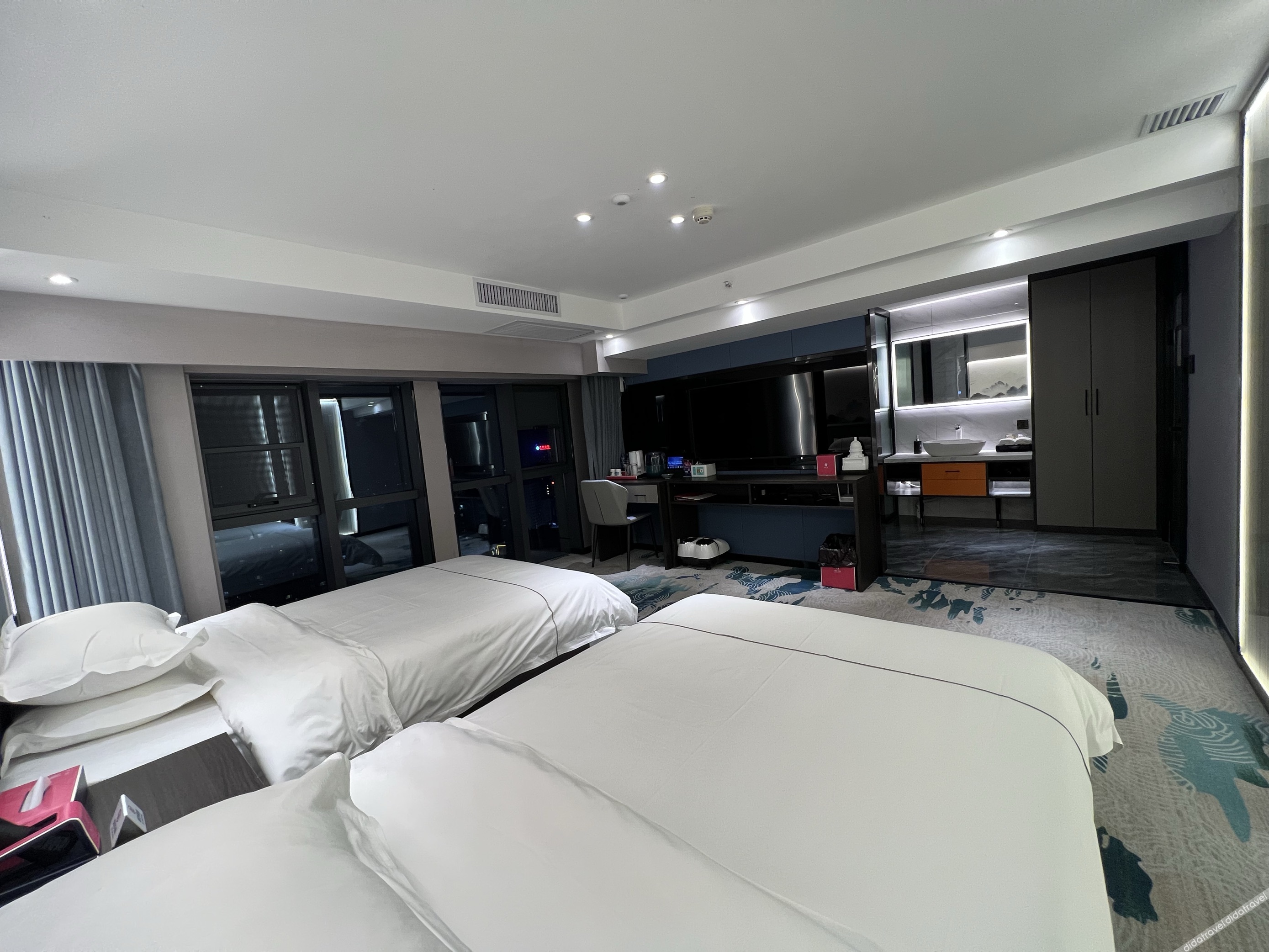 Jingyue Yundu Art Hotel (Lanzhou Zhongtianjian West Railway Station) 2*