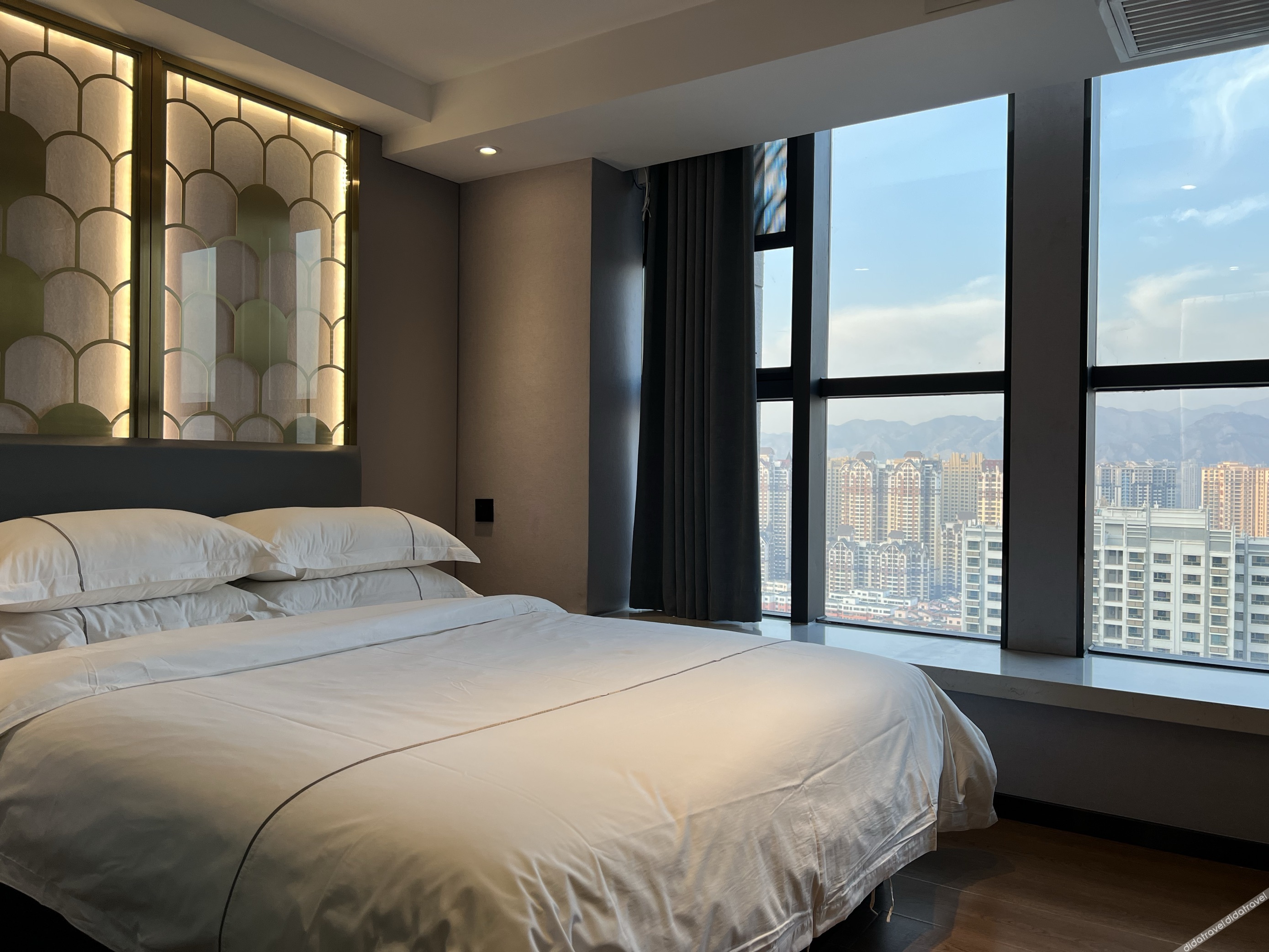 Jingyue Yundu Art Hotel (Lanzhou Zhongtianjian West Railway Station) 2*