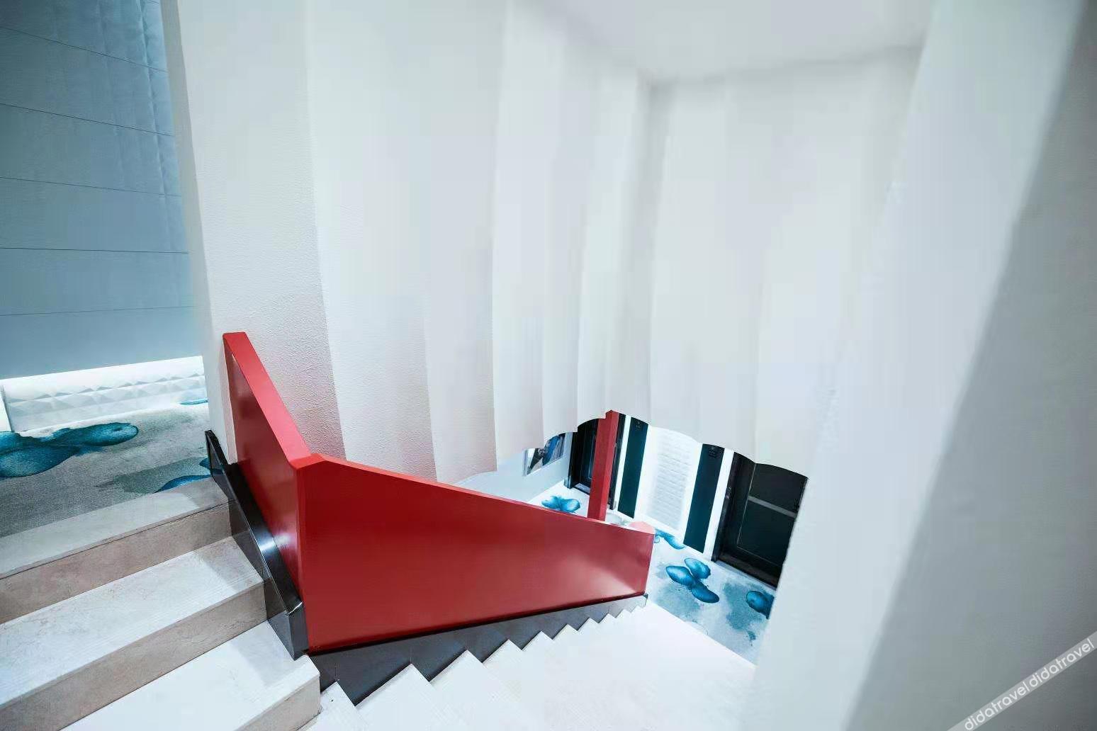 Jingyue Yundu Art Hotel (Lanzhou Zhongtianjian West Railway Station) 2*