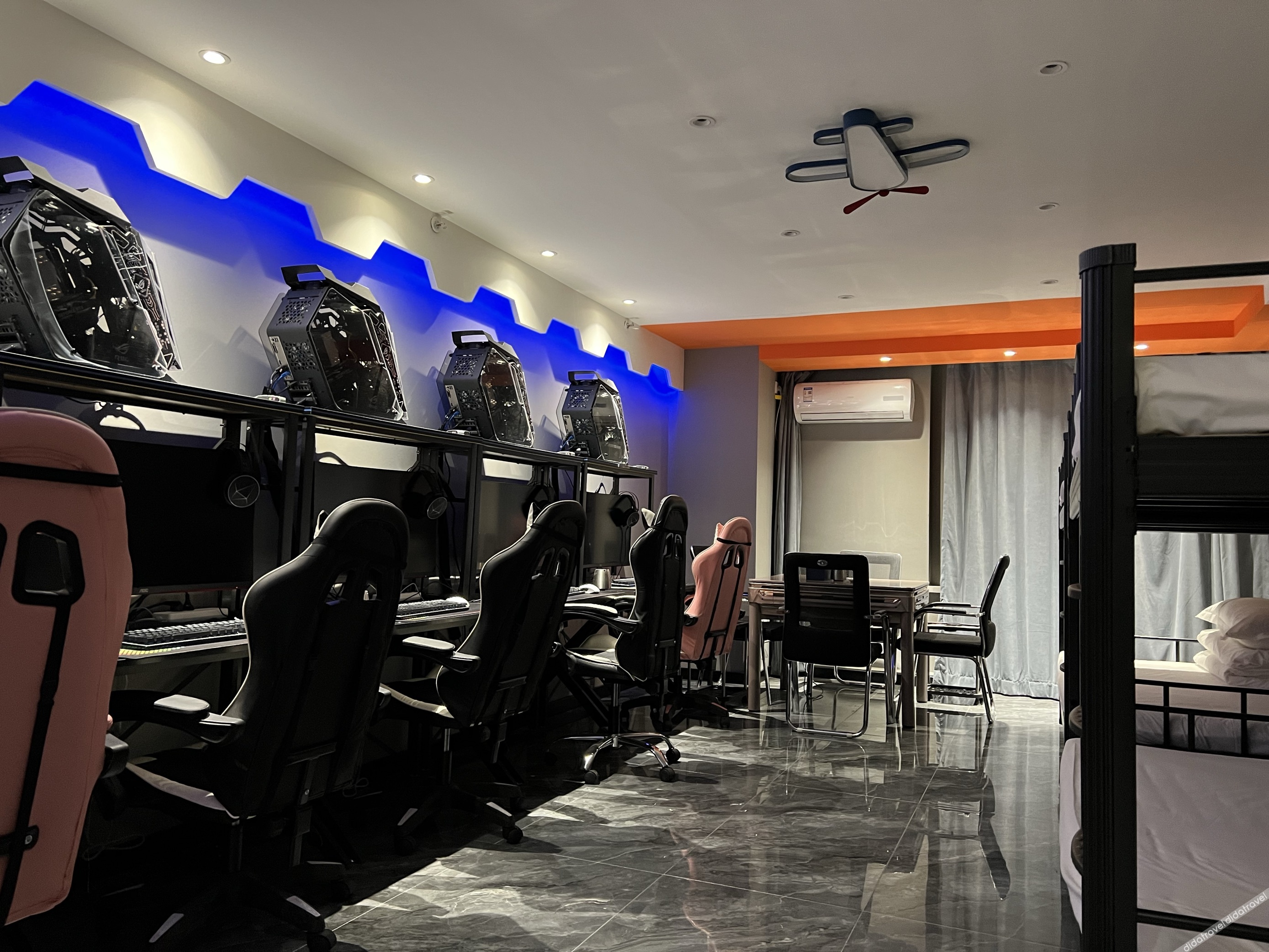 Jingyue Yundu Art Hotel (Lanzhou Zhongtianjian West Railway Station) 2*