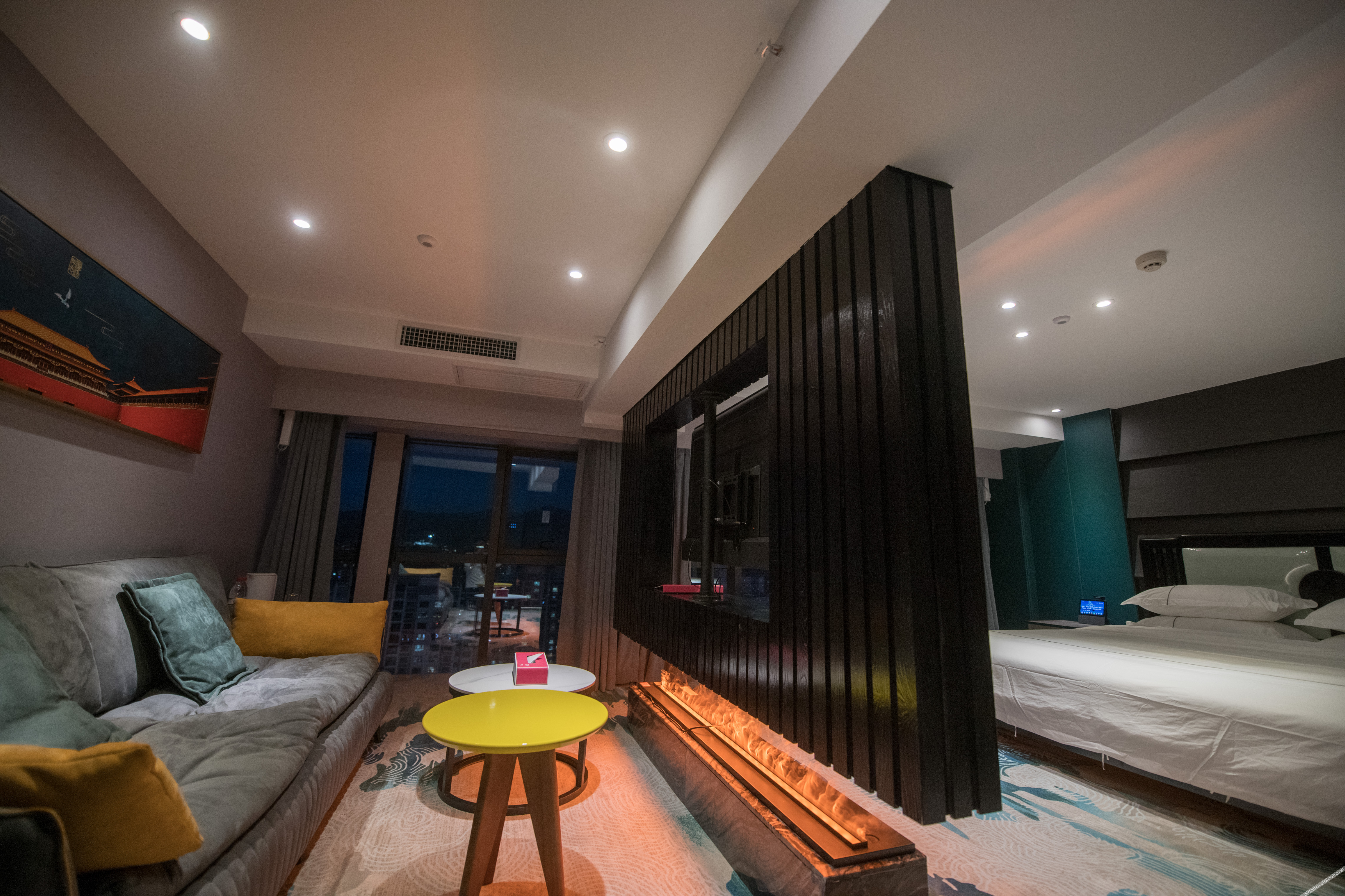Jingyue Yundu Art Hotel (Lanzhou Zhongtianjian West Railway Station) 2*