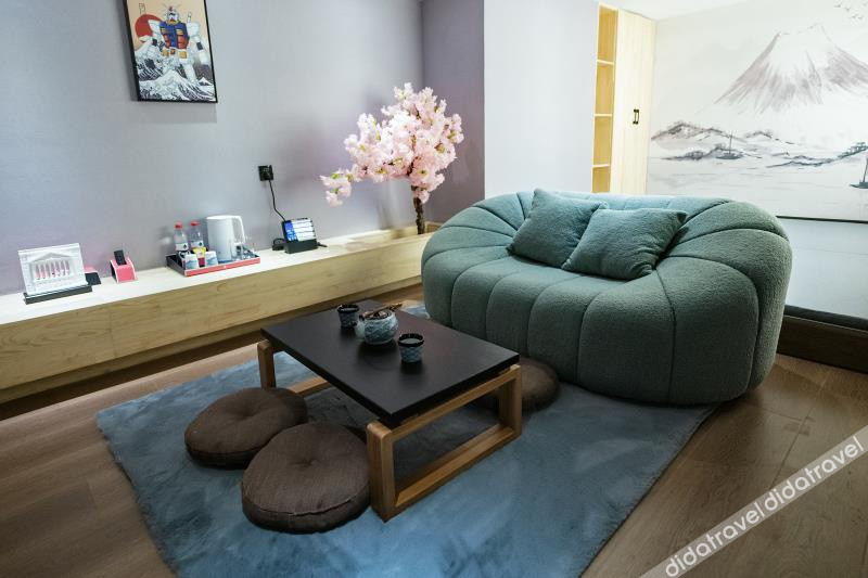 Jingyue Yundu Art Hotel (Lanzhou Zhongtianjian West Railway Station) 2*
