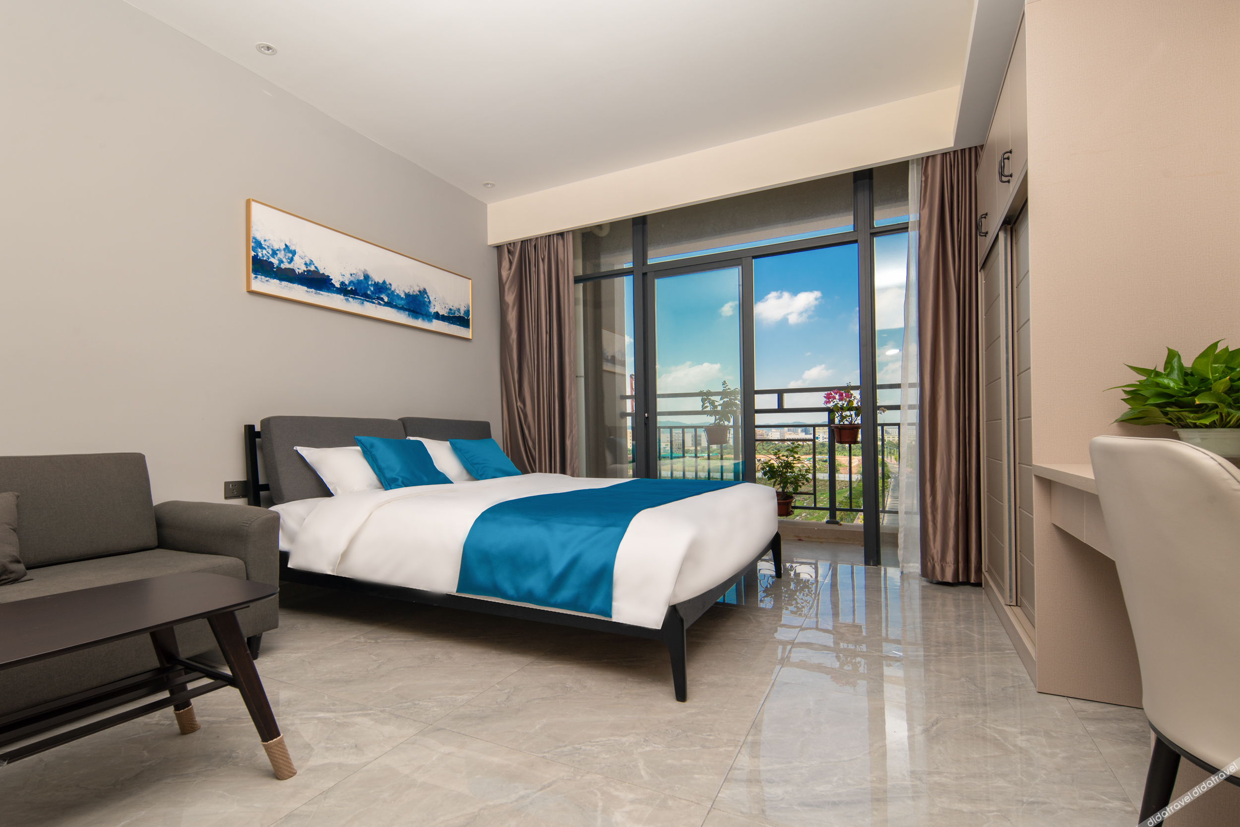 Leson Light Luxury Hotel 2*