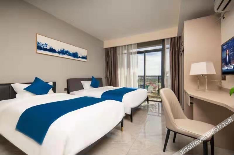 Leson Light Luxury Hotel 2*