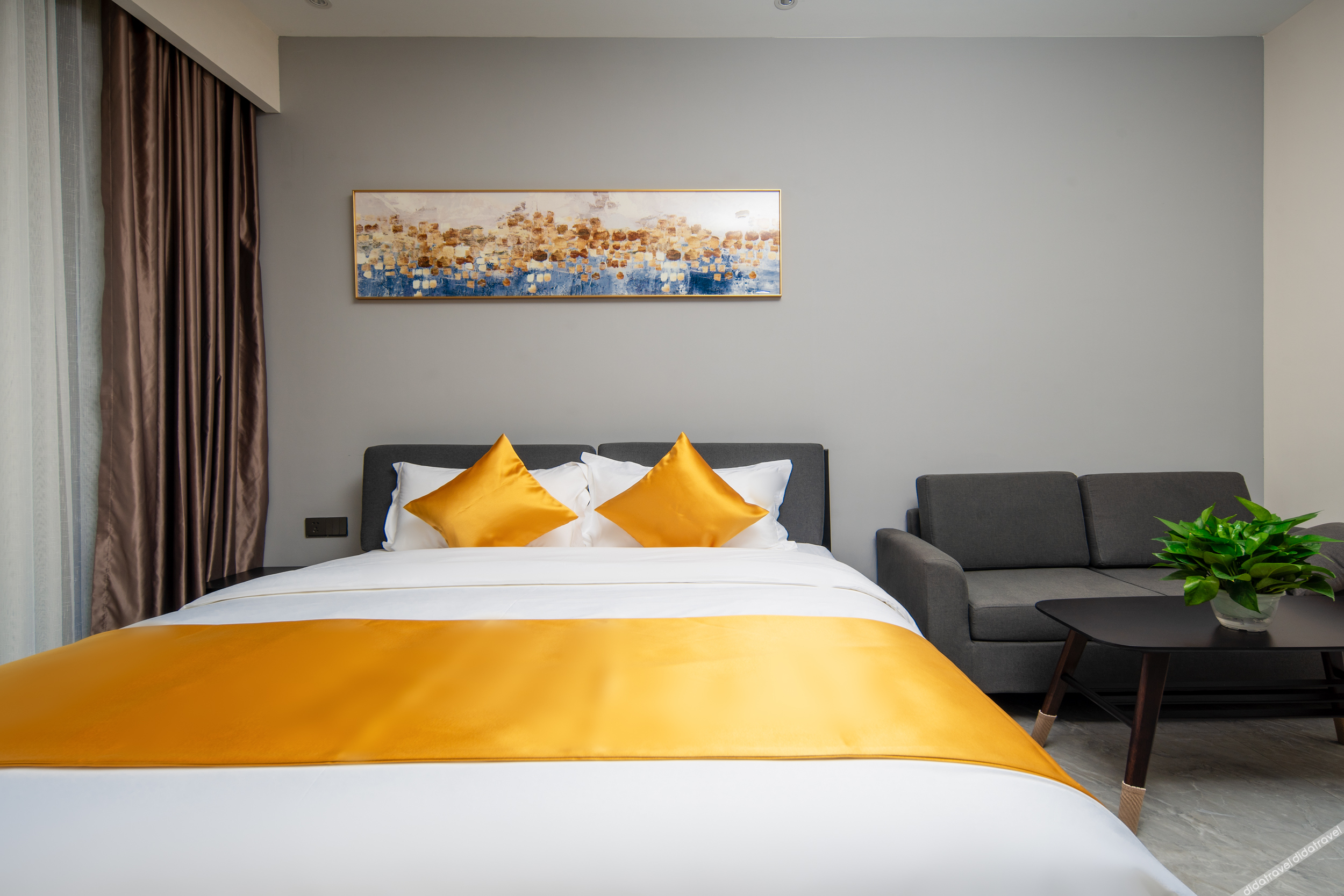 Leson Light Luxury Hotel 2*