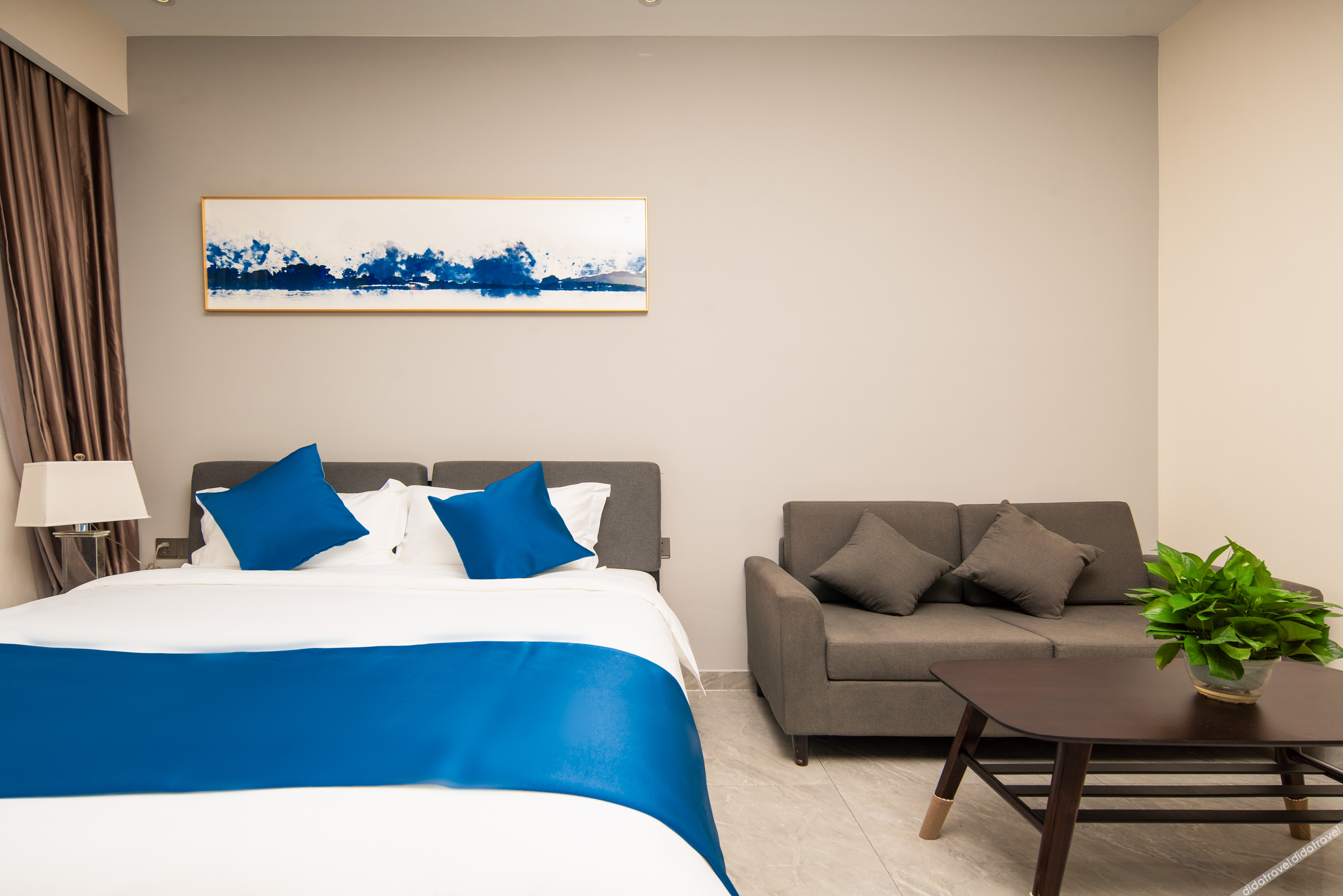 Leson Light Luxury Hotel 2*