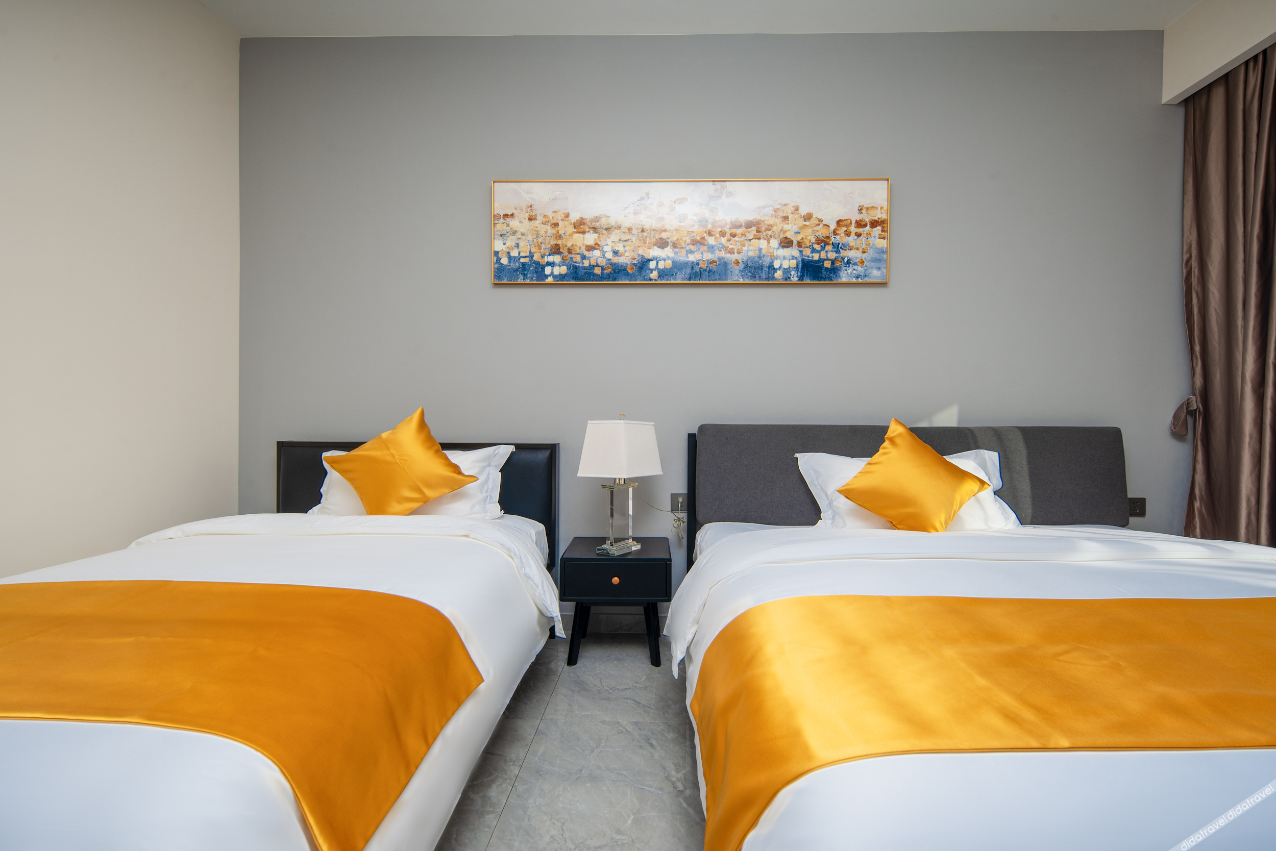 Leson Light Luxury Hotel 2*