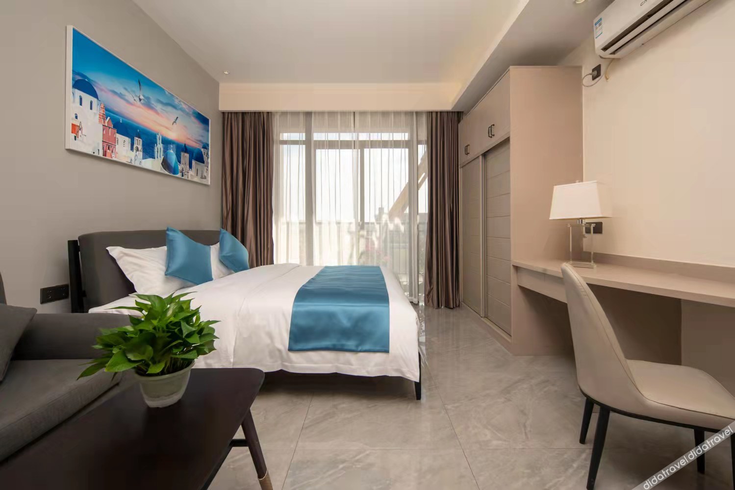 Leson Light Luxury Hotel 2*