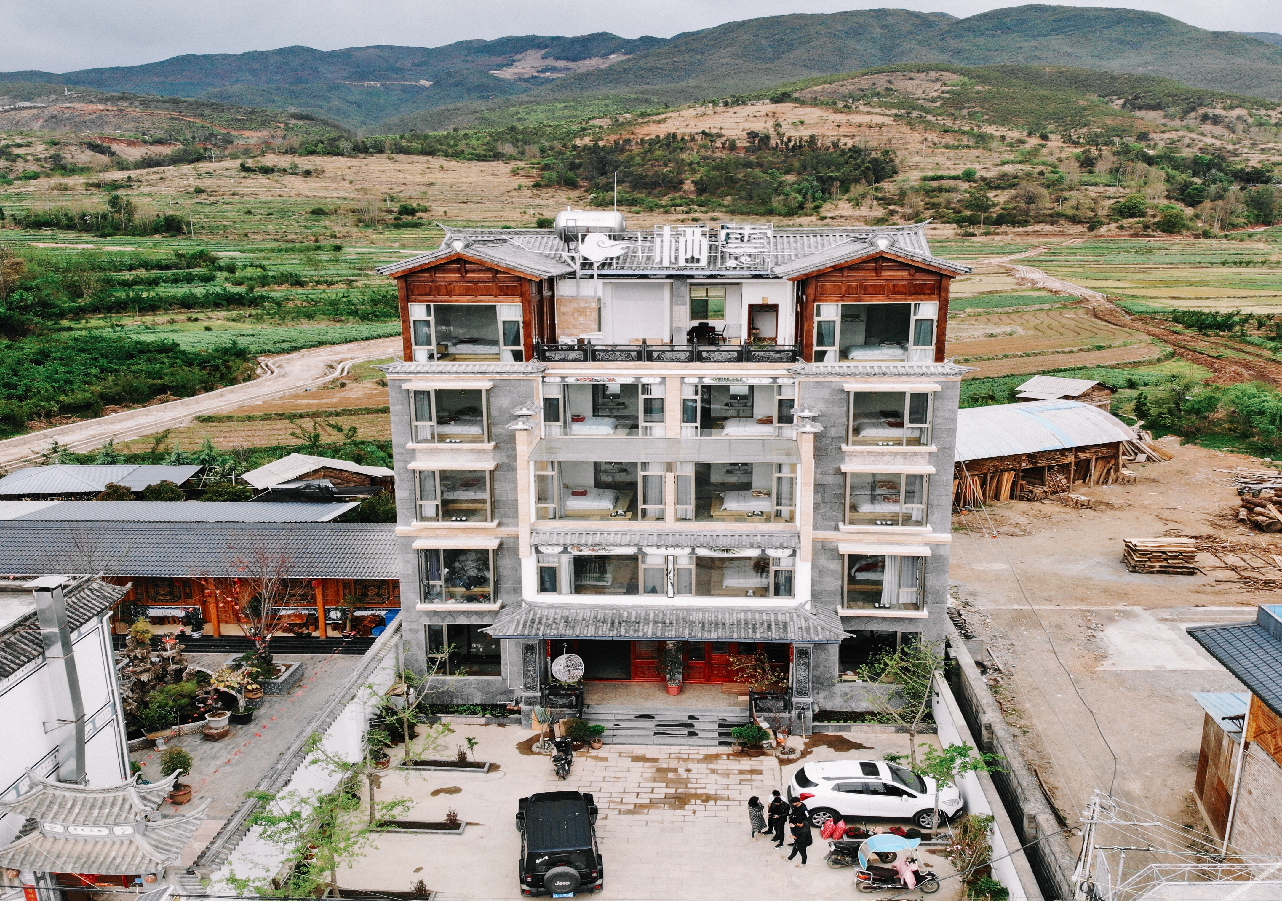 Qiyun Bieyuan Inn 2*