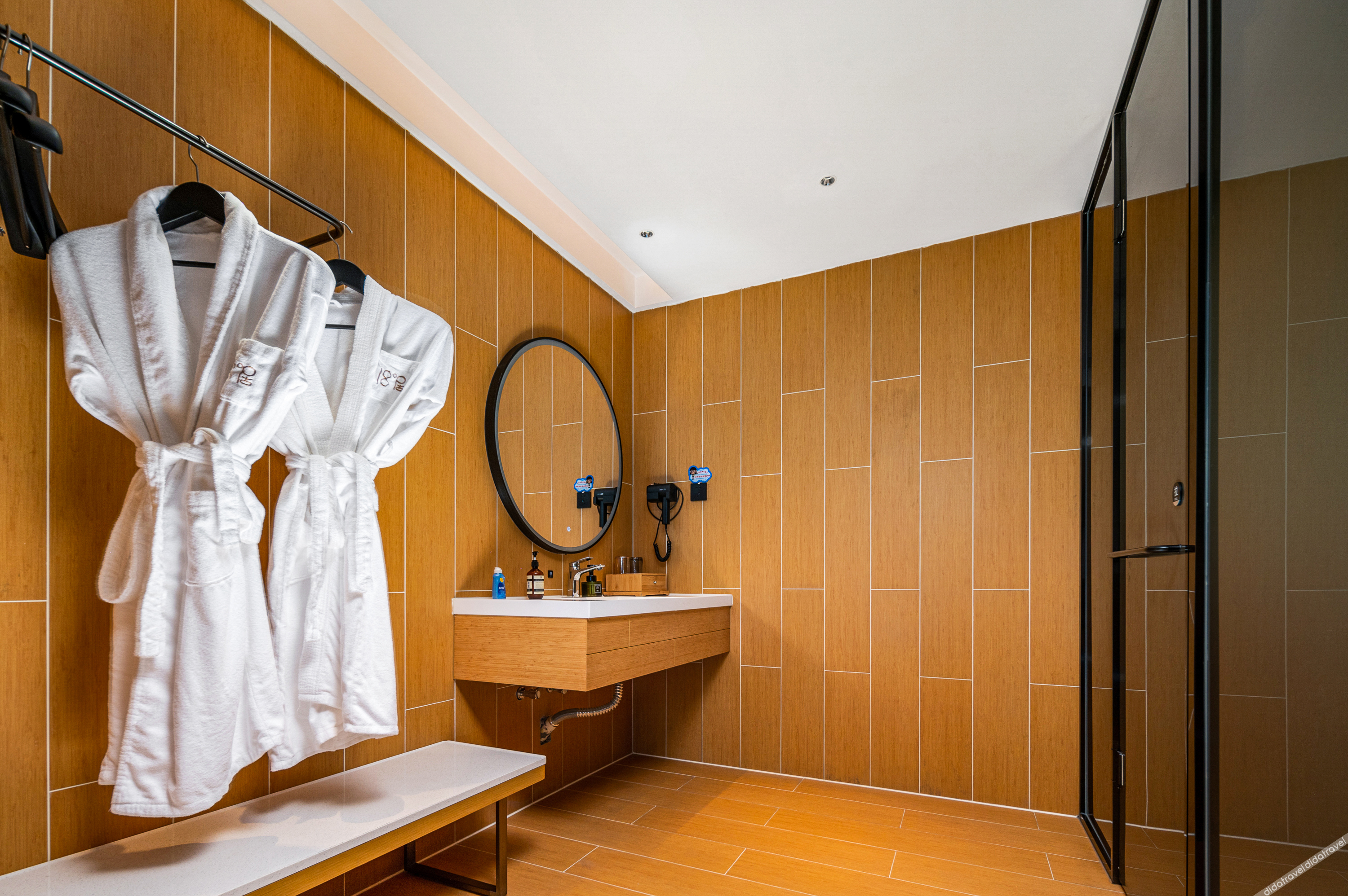 18 Degrees Residence Future Hotel 3*