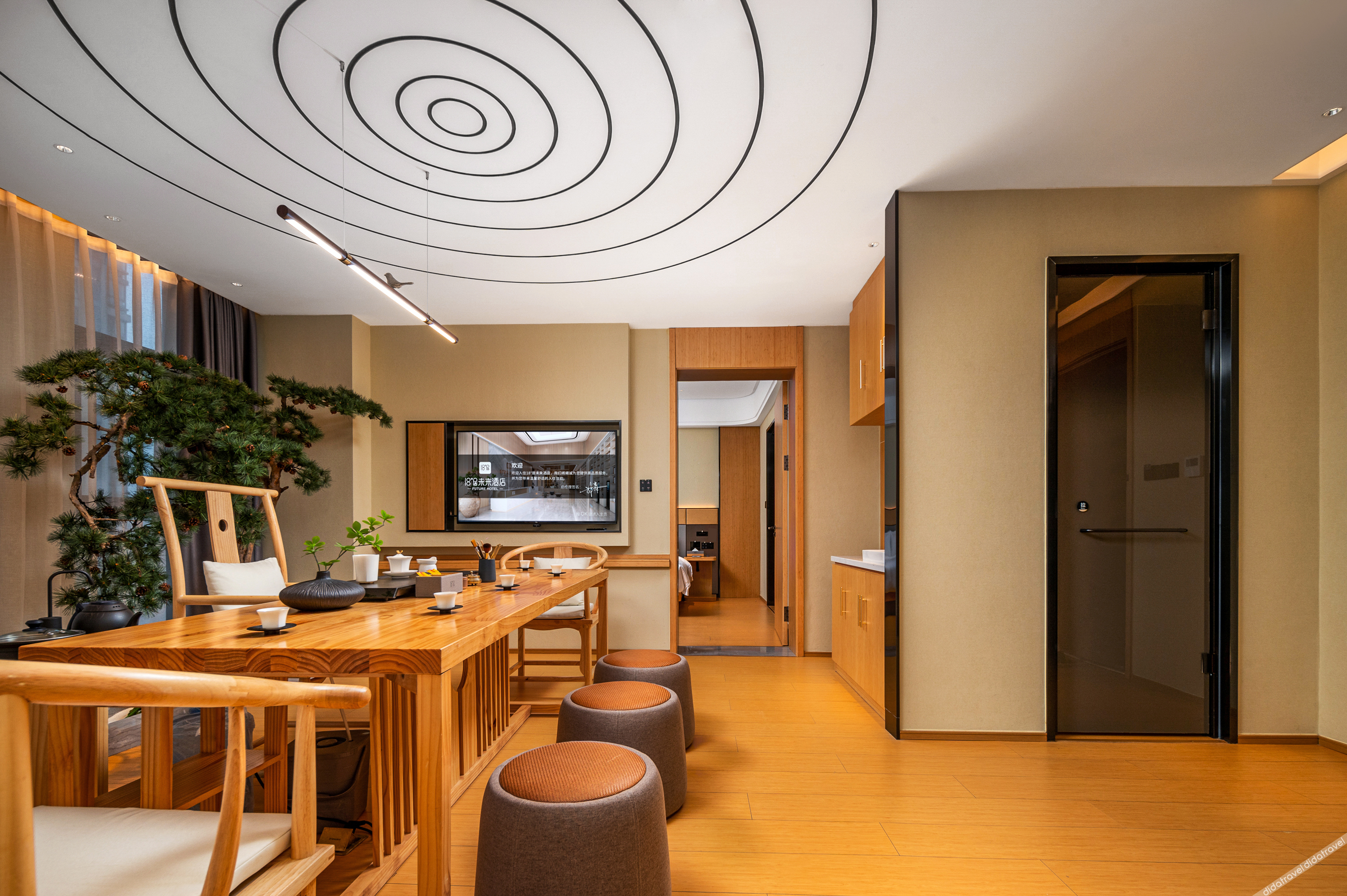 18 Degrees Residence Future Hotel 3*