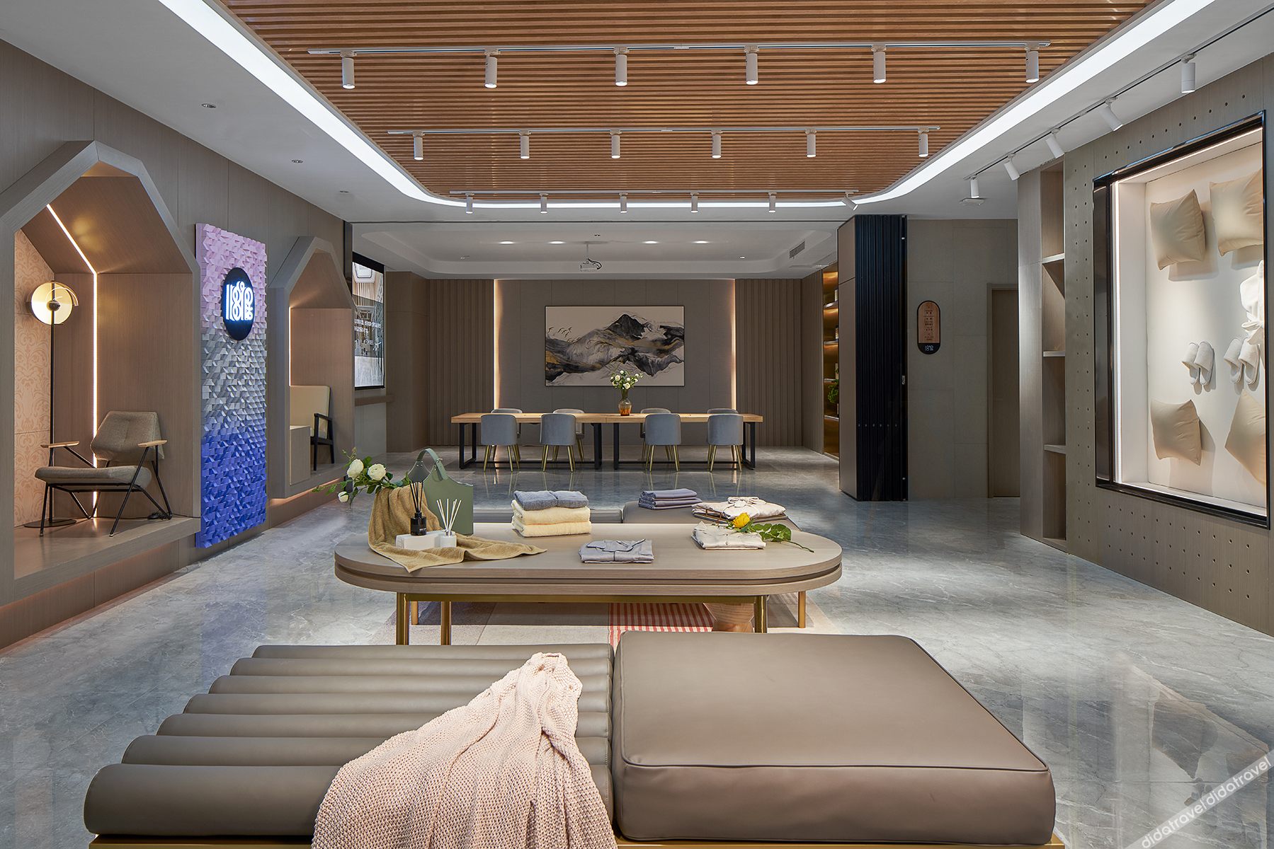 18 Degrees Residence Future Hotel 3*
