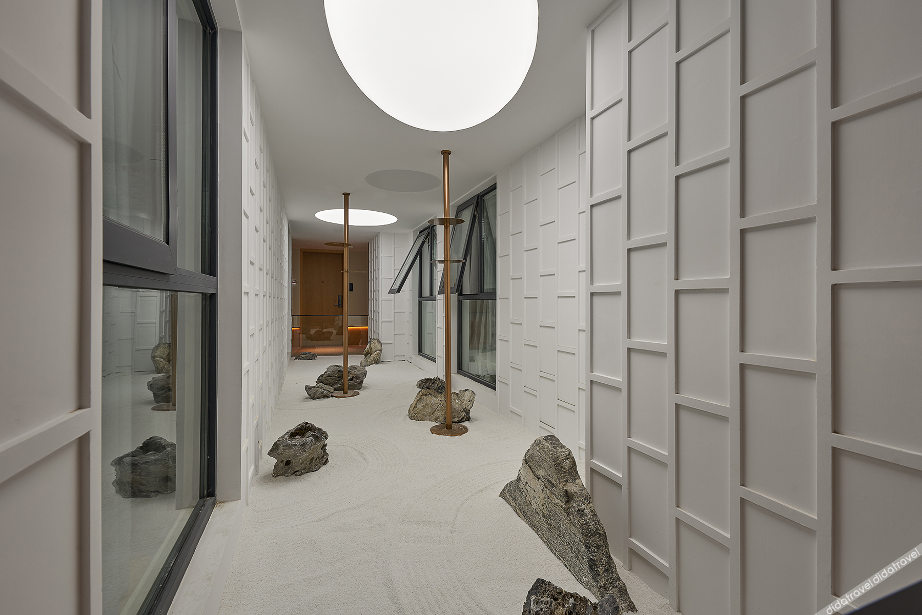 18 Degrees Residence Future Hotel 3*