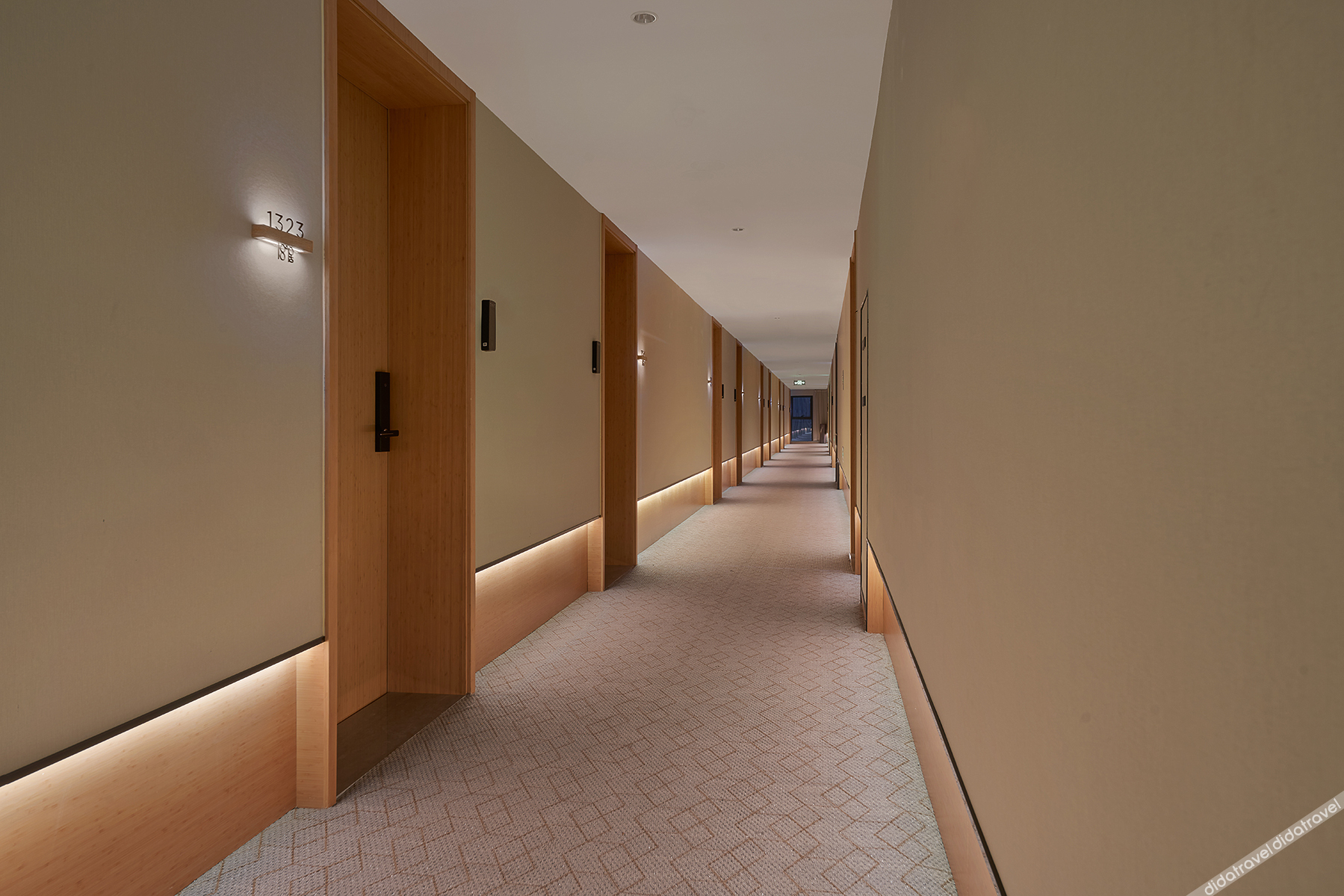 18 Degrees Residence Future Hotel 3*