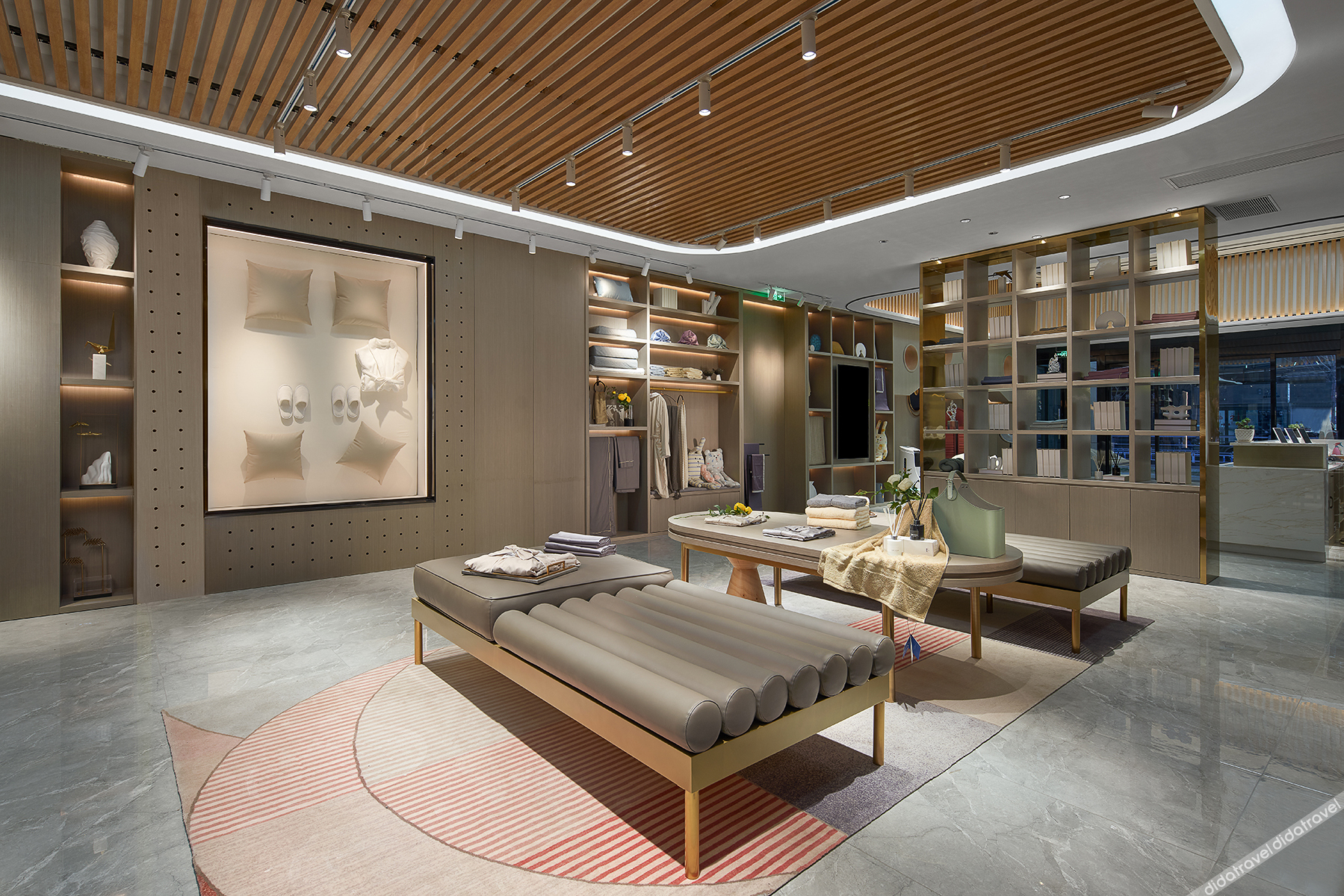 18 Degrees Residence Future Hotel 3*