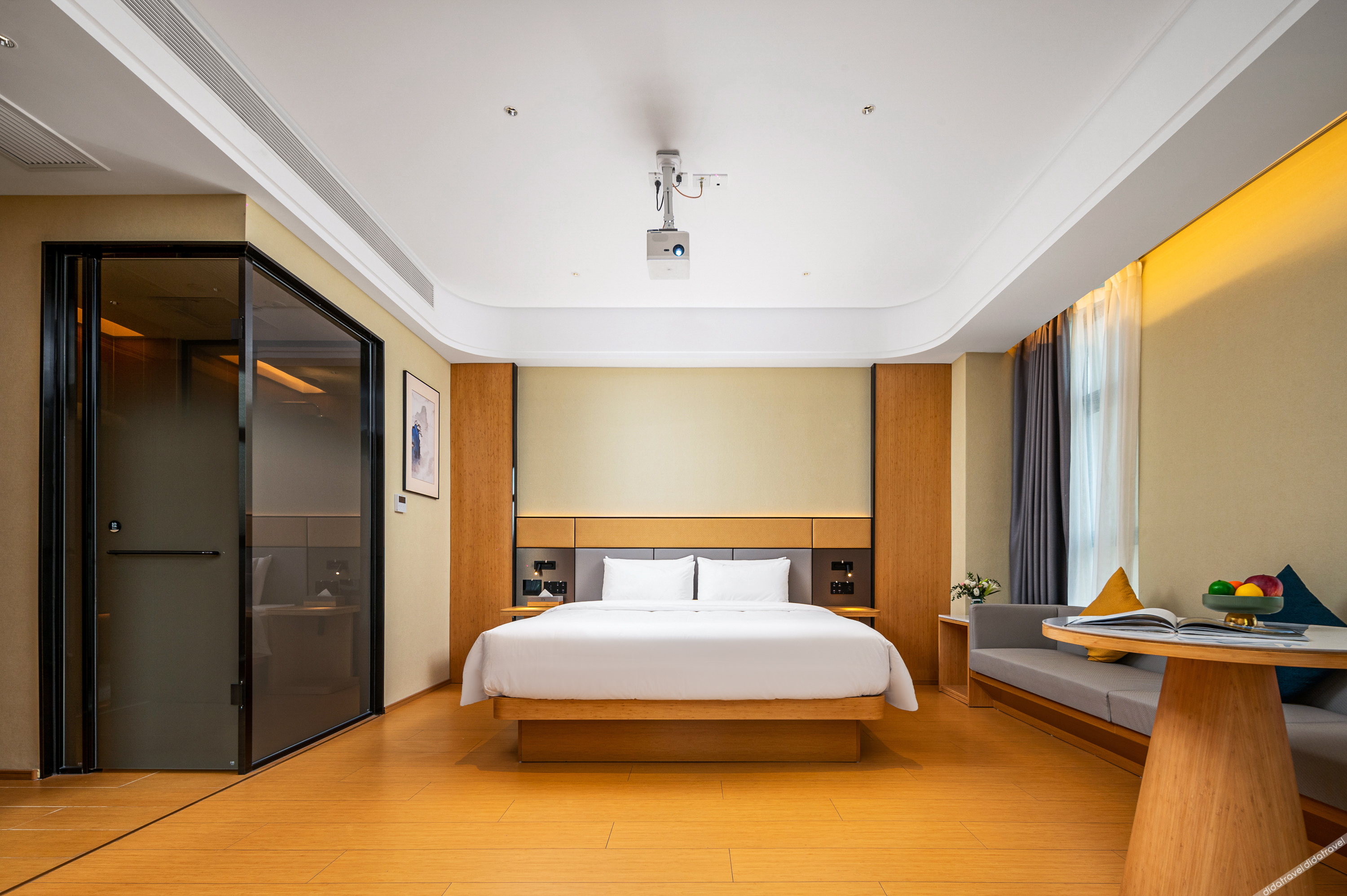 18 Degrees Residence Future Hotel 3*