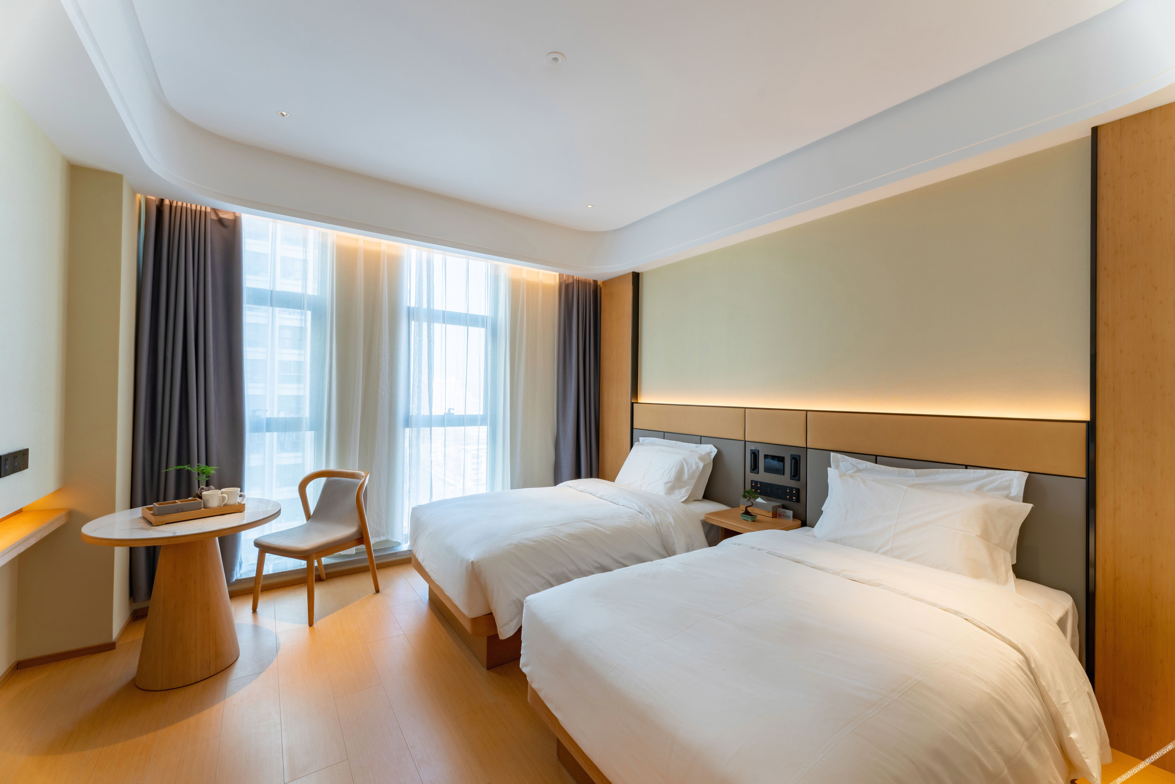 18 Degrees Residence Future Hotel 3*