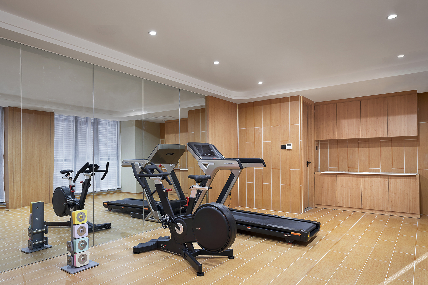 18 Degrees Residence Future Hotel 3*