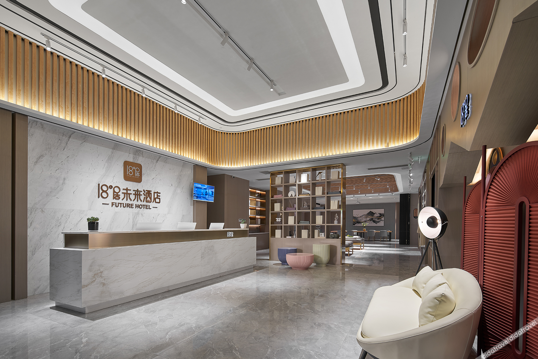 18 Degrees Residence Future Hotel 3*