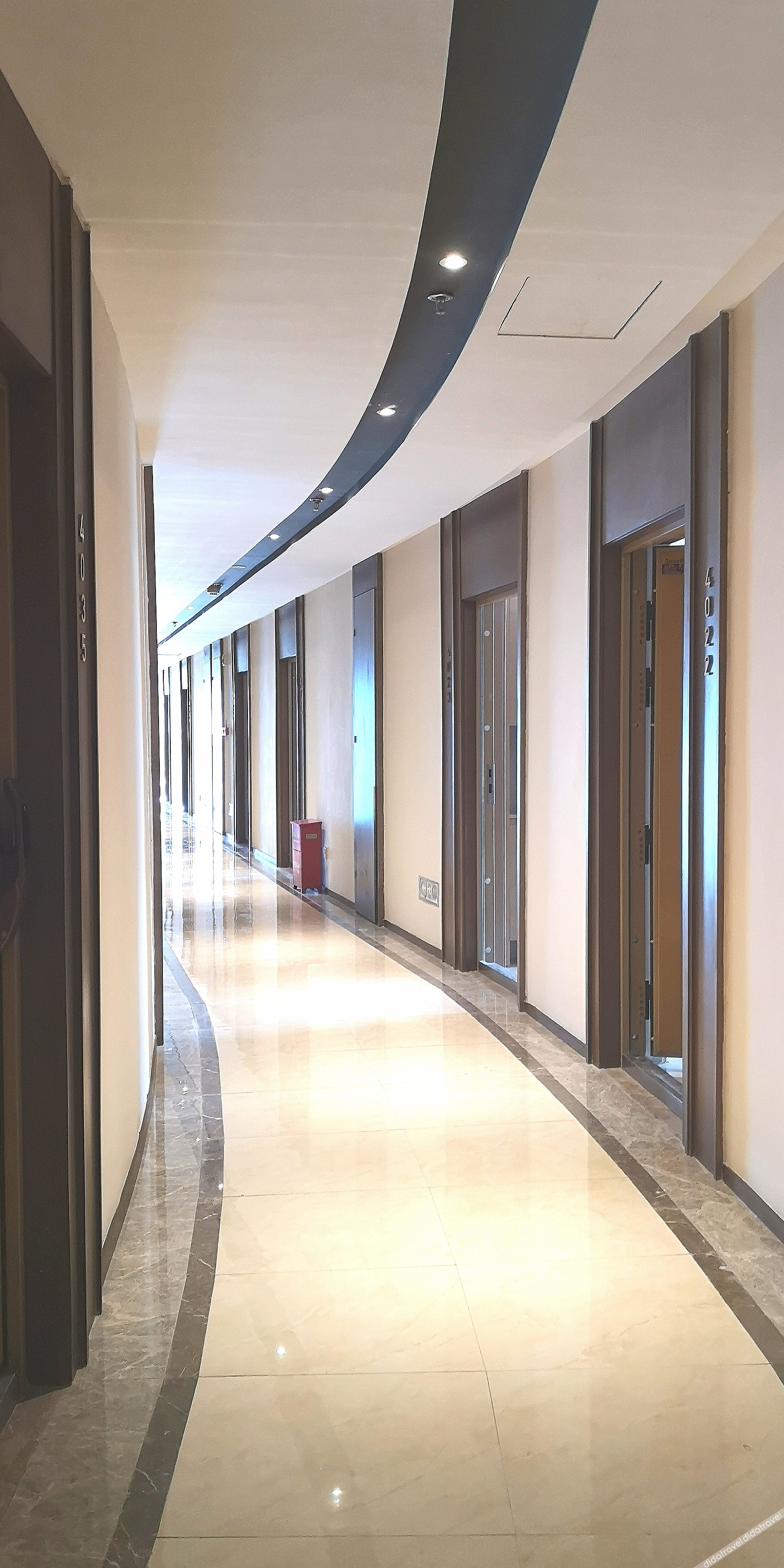 Center·Maple Rain High Sky·Macau View Light Residence (Zhuhai Hengqin Port) 3*