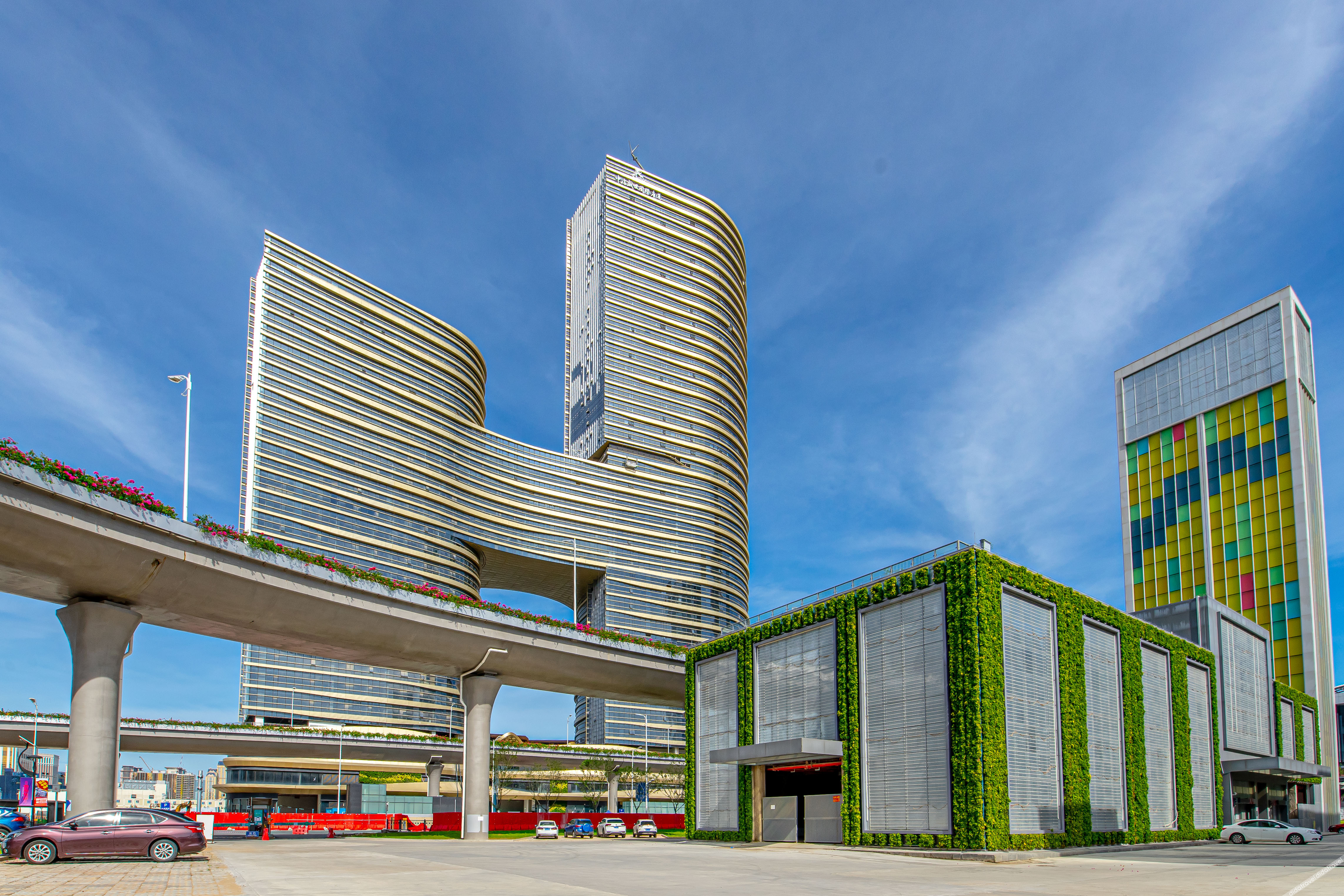 Center·Maple Rain High Sky·Macau View Light Residence (Zhuhai Hengqin Port) 3*