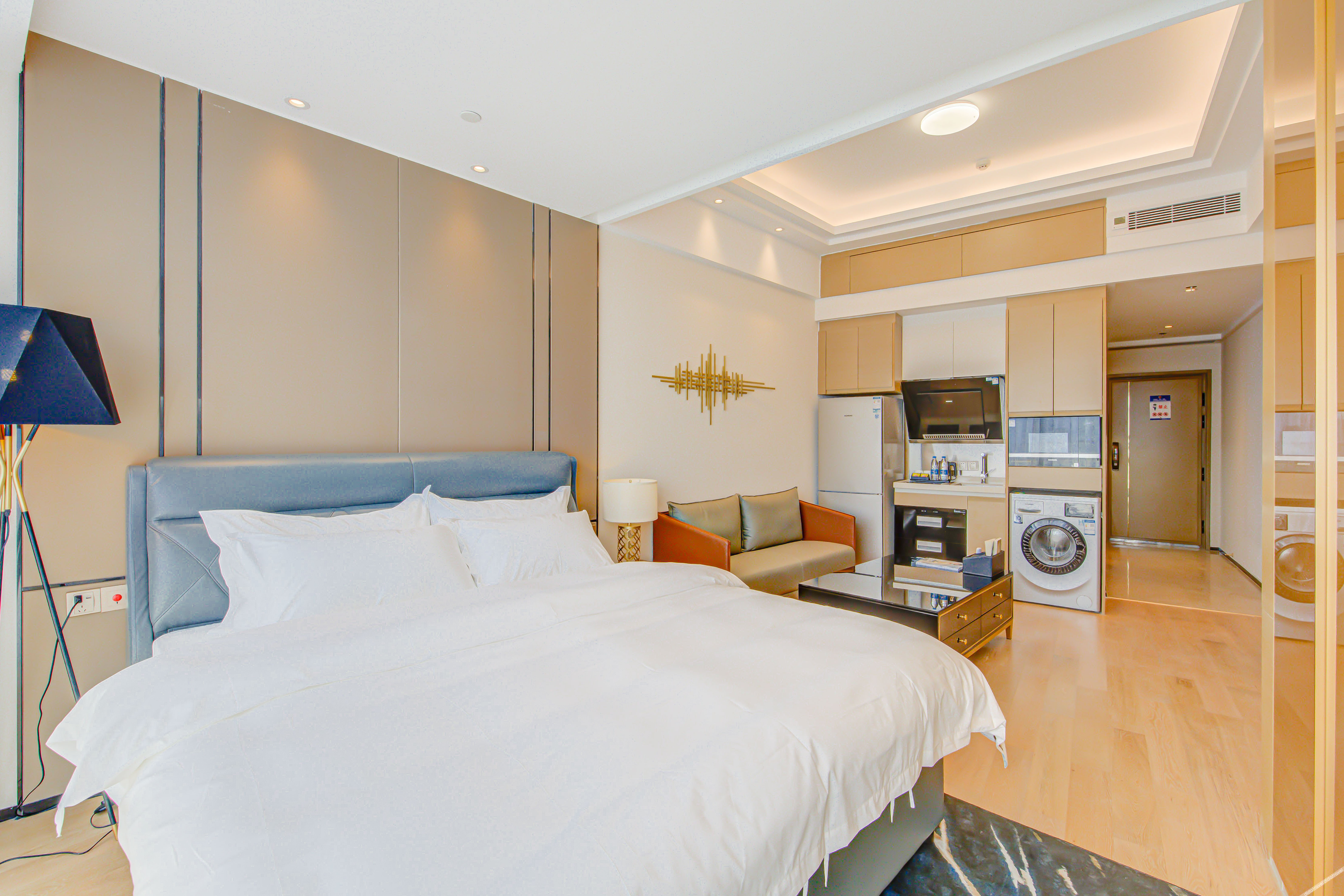 Center·Maple Rain High Sky·Macau View Light Residence (Zhuhai Hengqin Port) 3*