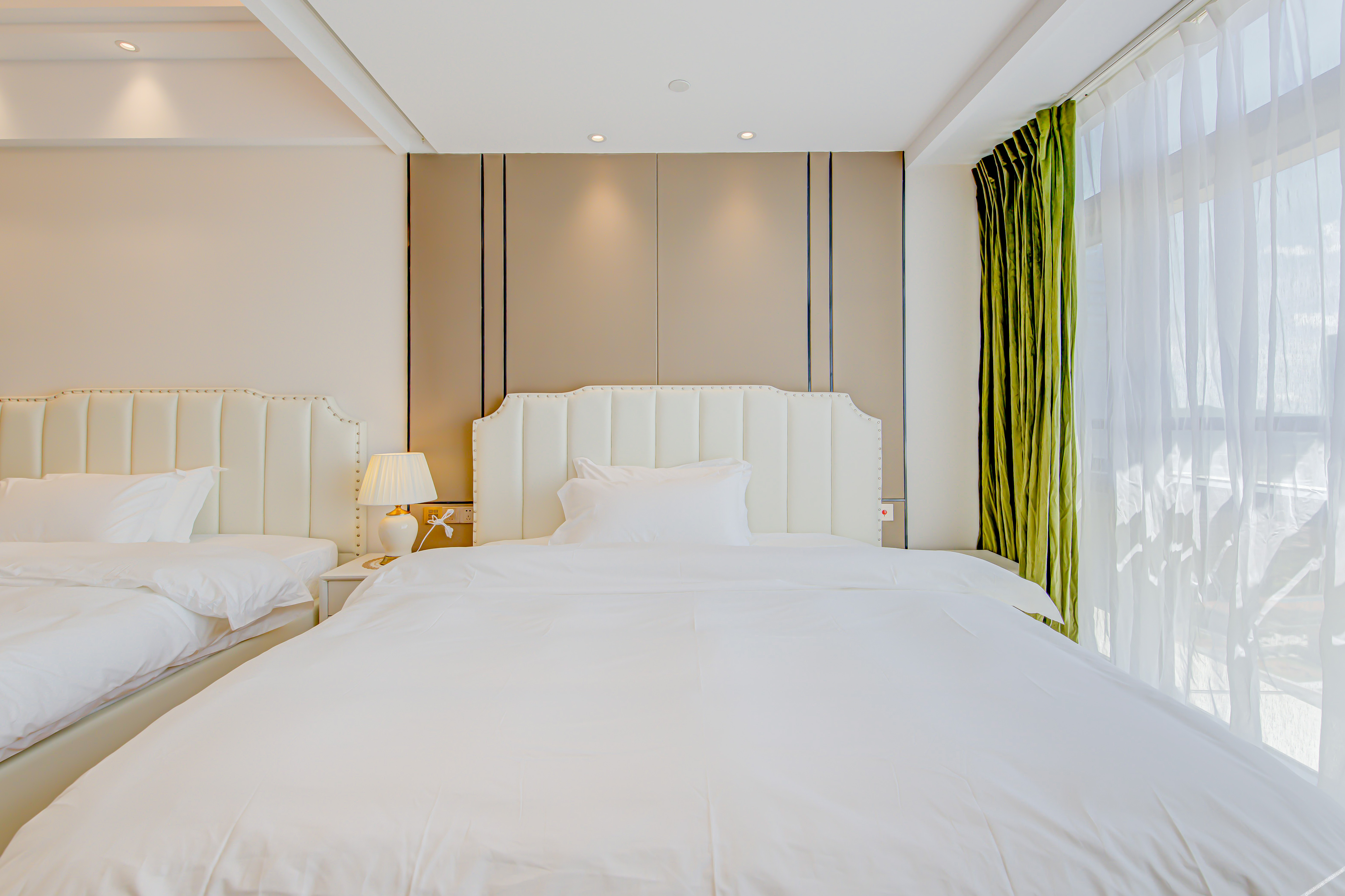 Center·Maple Rain High Sky·Macau View Light Residence (Zhuhai Hengqin Port) 3*